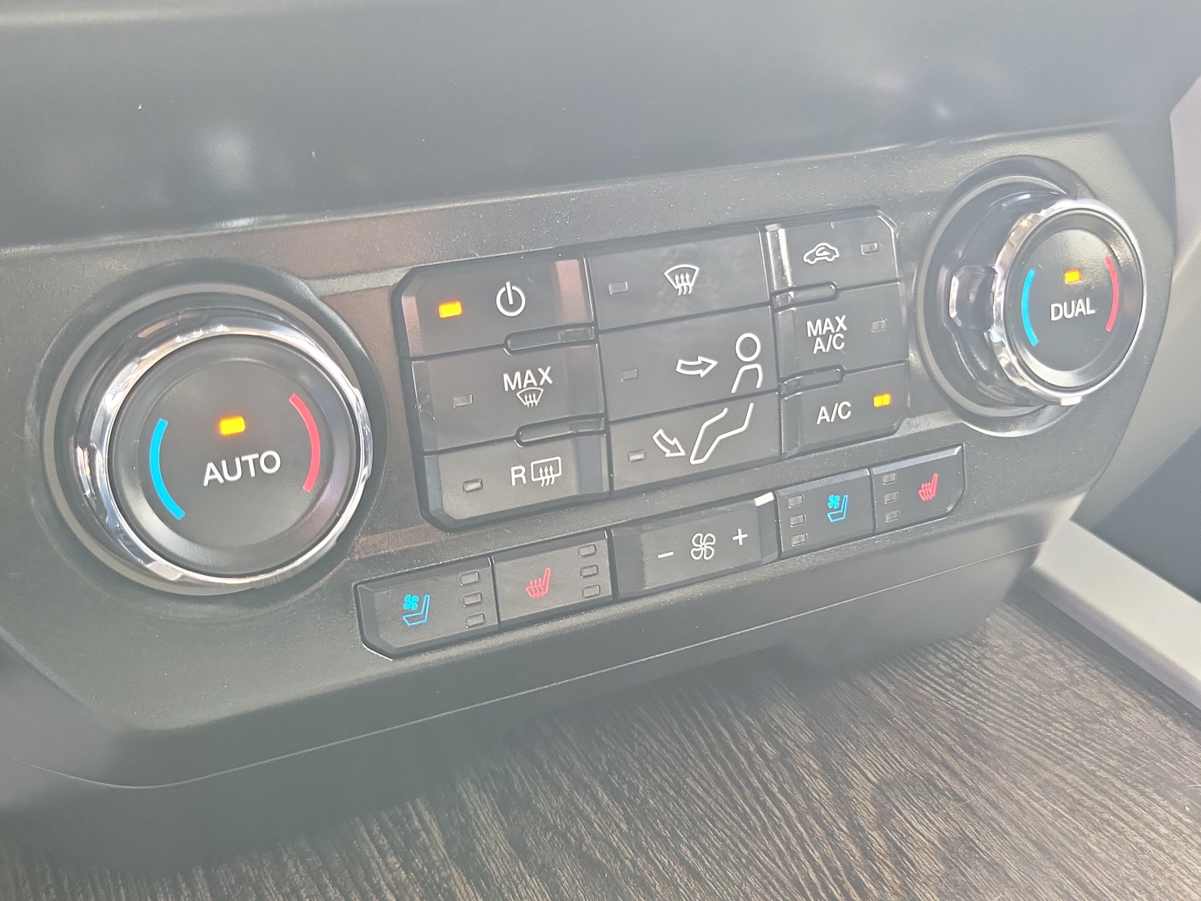 2020 Ford Super Duty F-250 SRW LARIAT