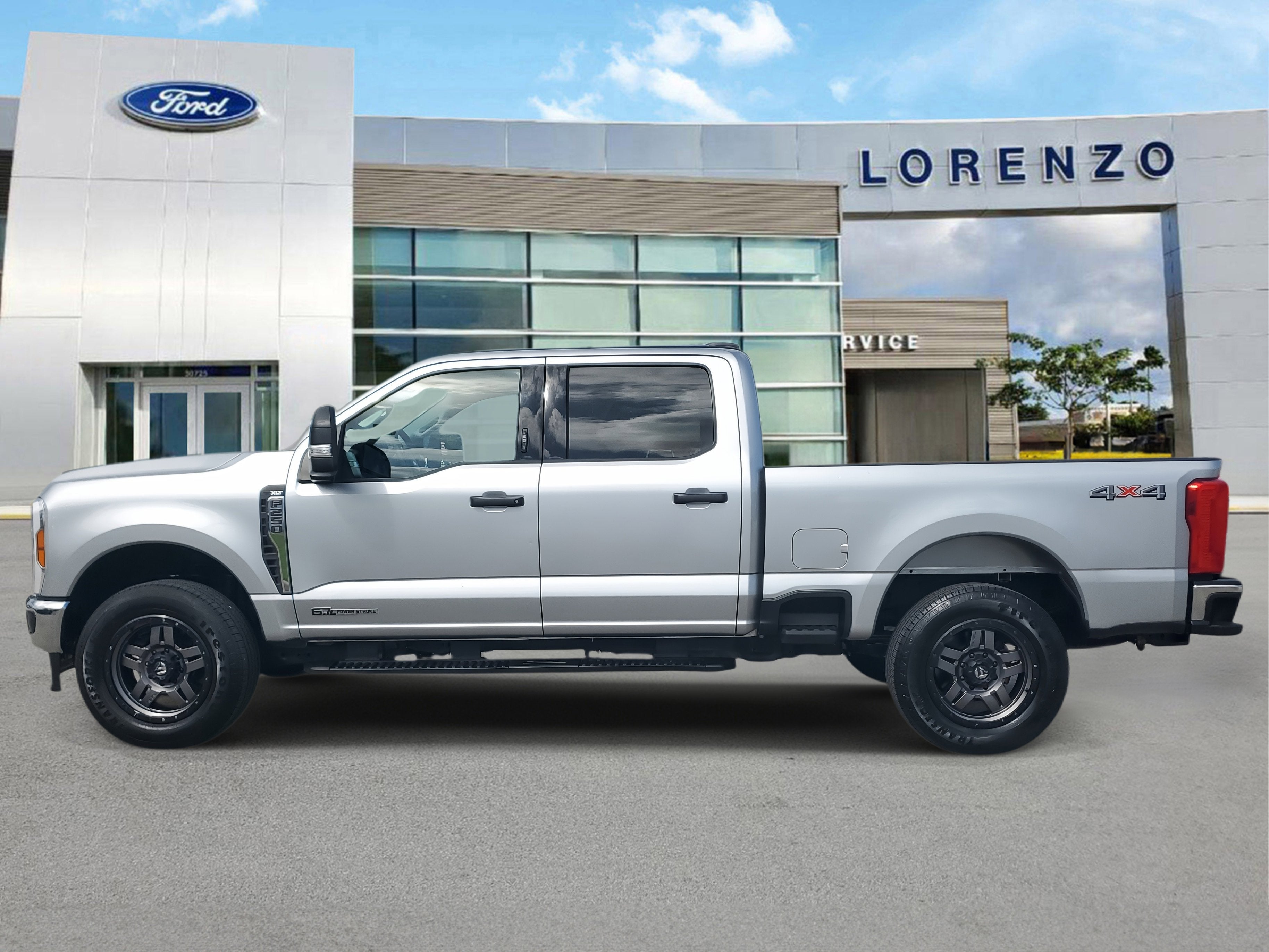 2024 Ford Super Duty F-250 SRW XLT 4WD Diesel