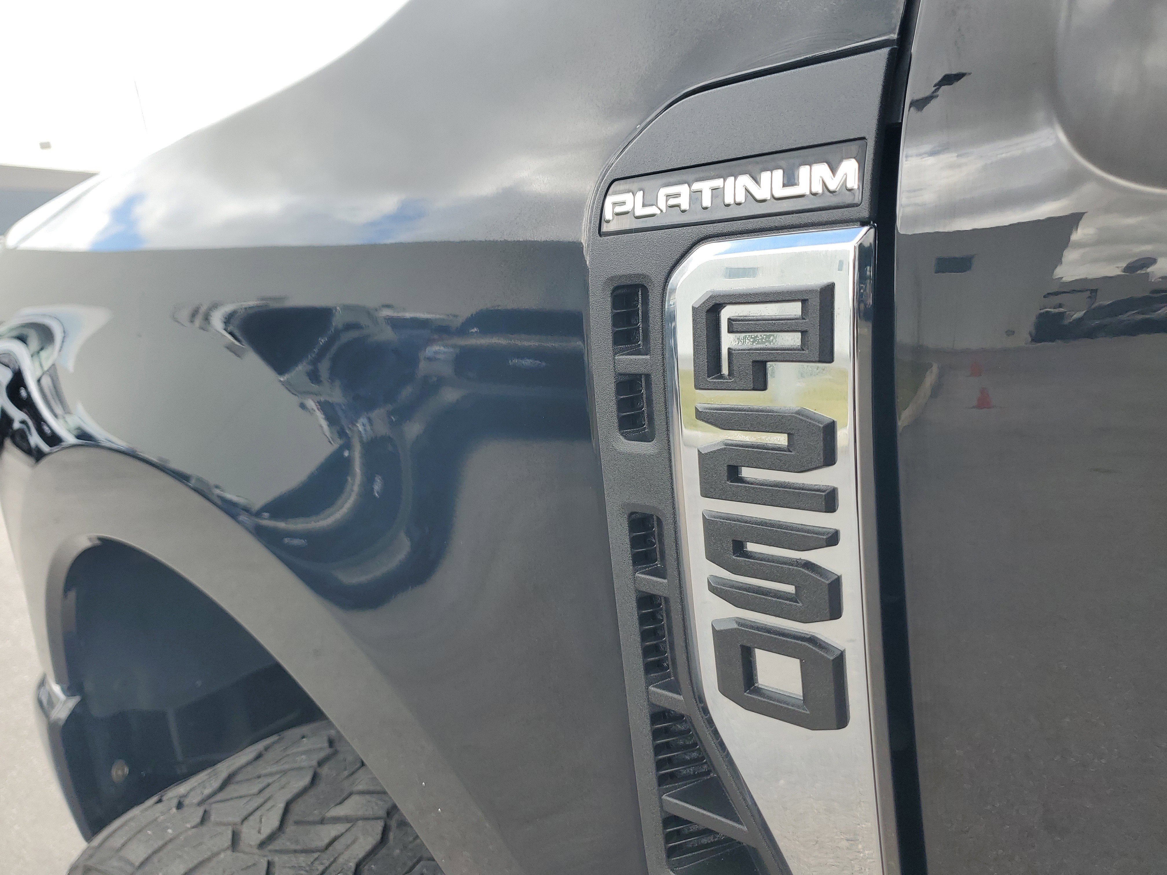 2024 Ford Super Duty F-250 SRW Platinum 4WD Diesel