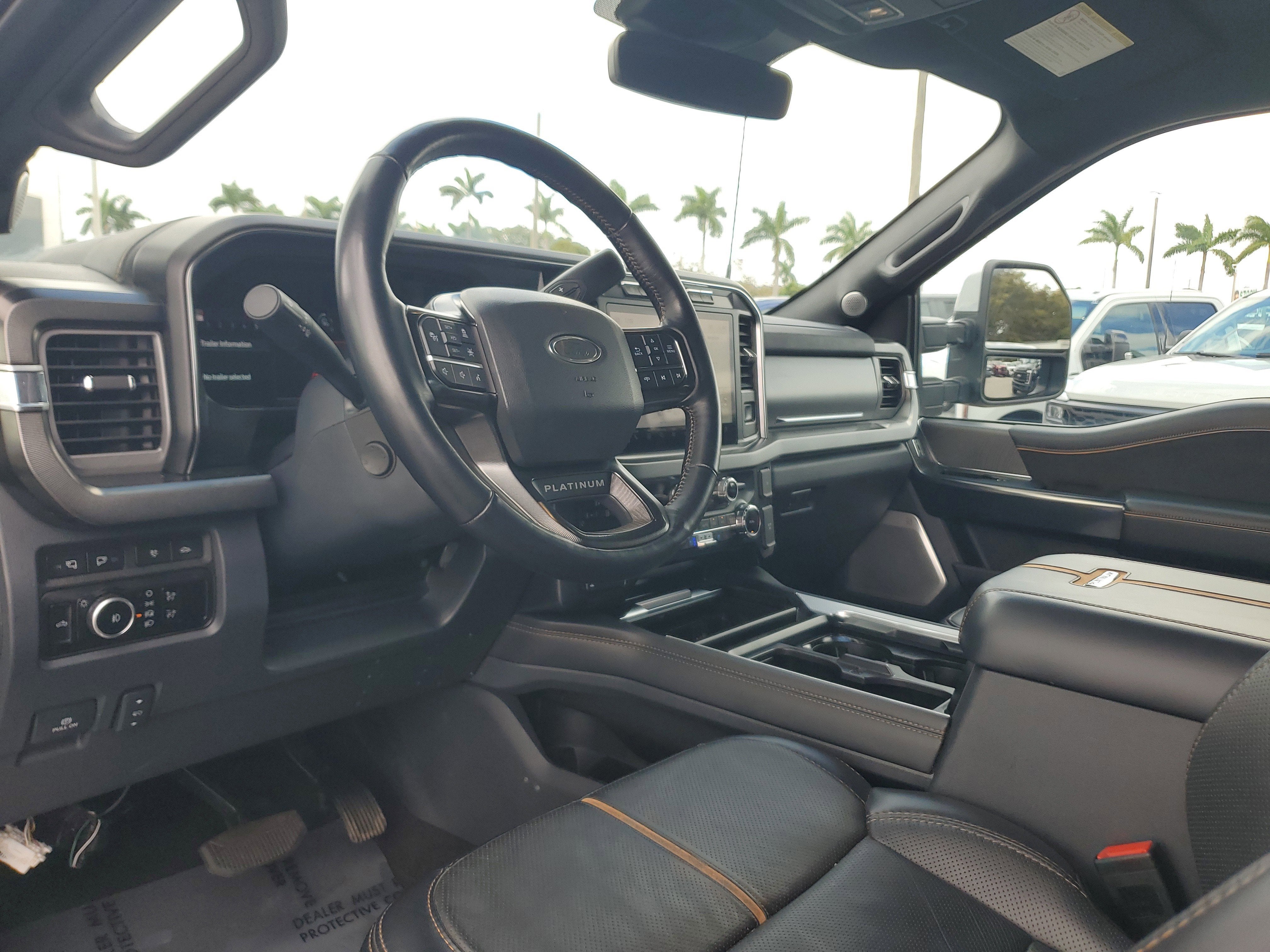 2024 Ford Super Duty F-250 SRW Platinum 4WD Diesel