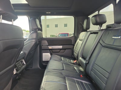 2025 Ford Super Duty F-250 SRW Platinum