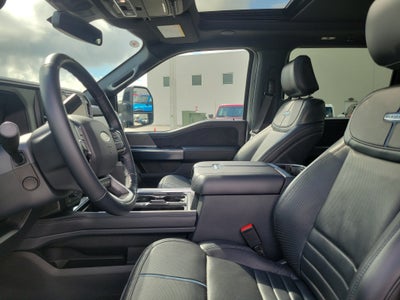 2025 Ford Super Duty F-250 SRW Platinum