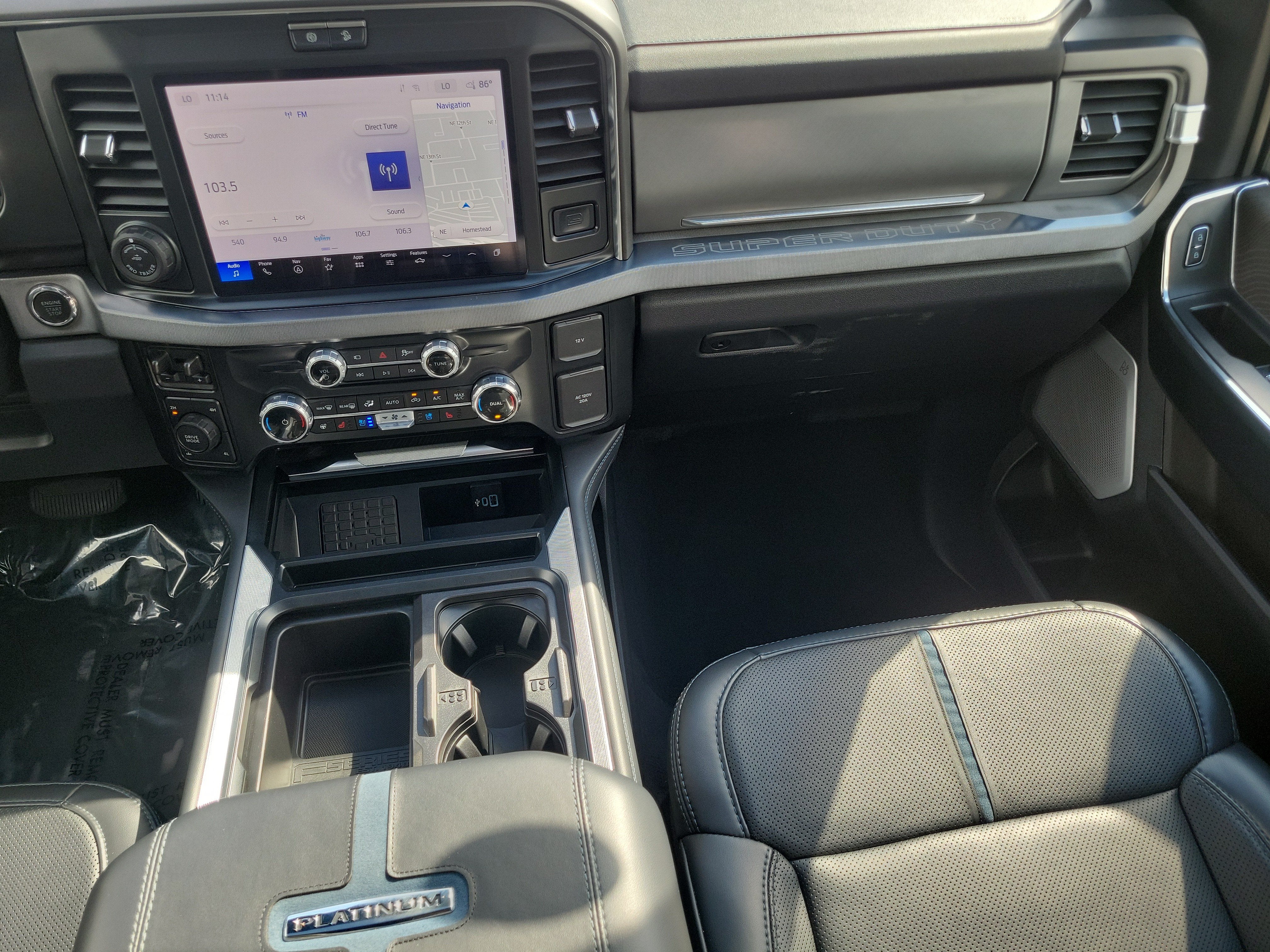 2025 Ford Super Duty F-250 SRW Platinum
