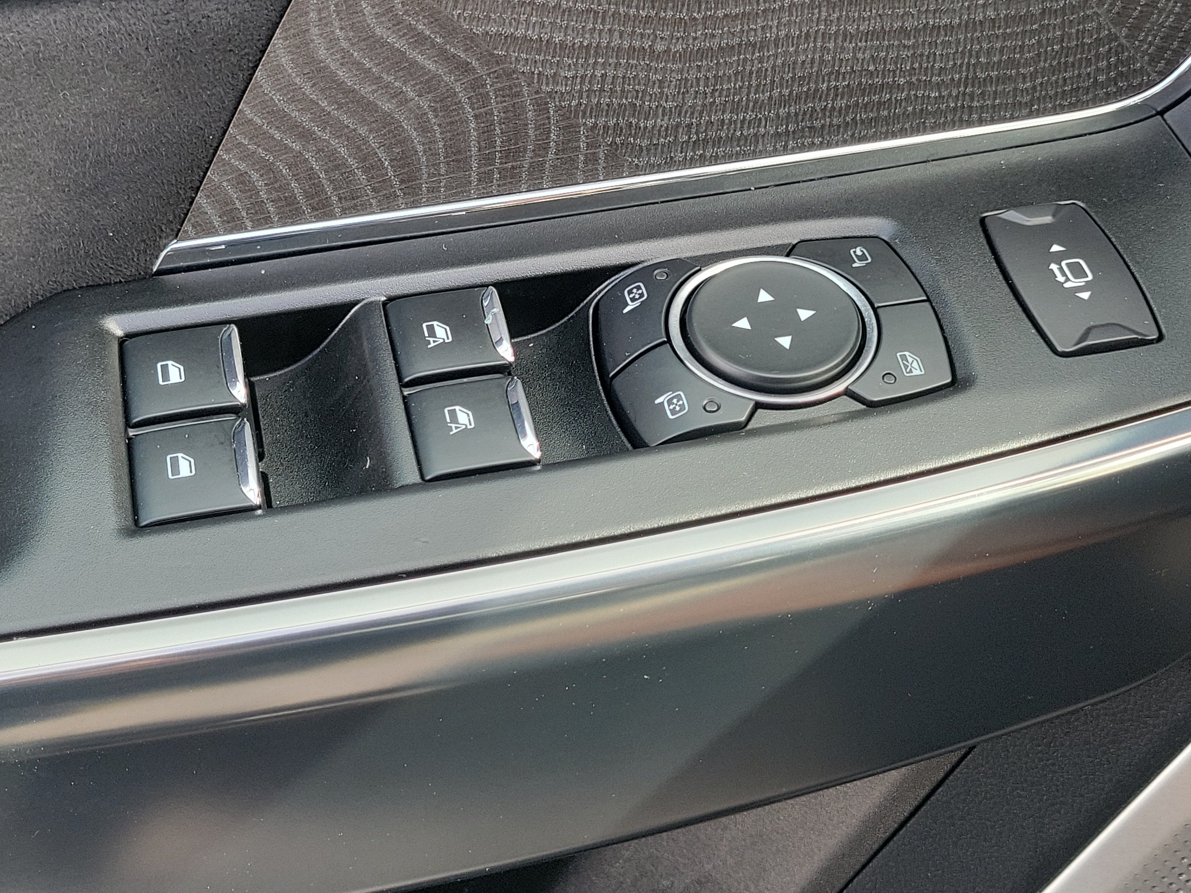 2025 Ford Super Duty F-250 SRW Platinum