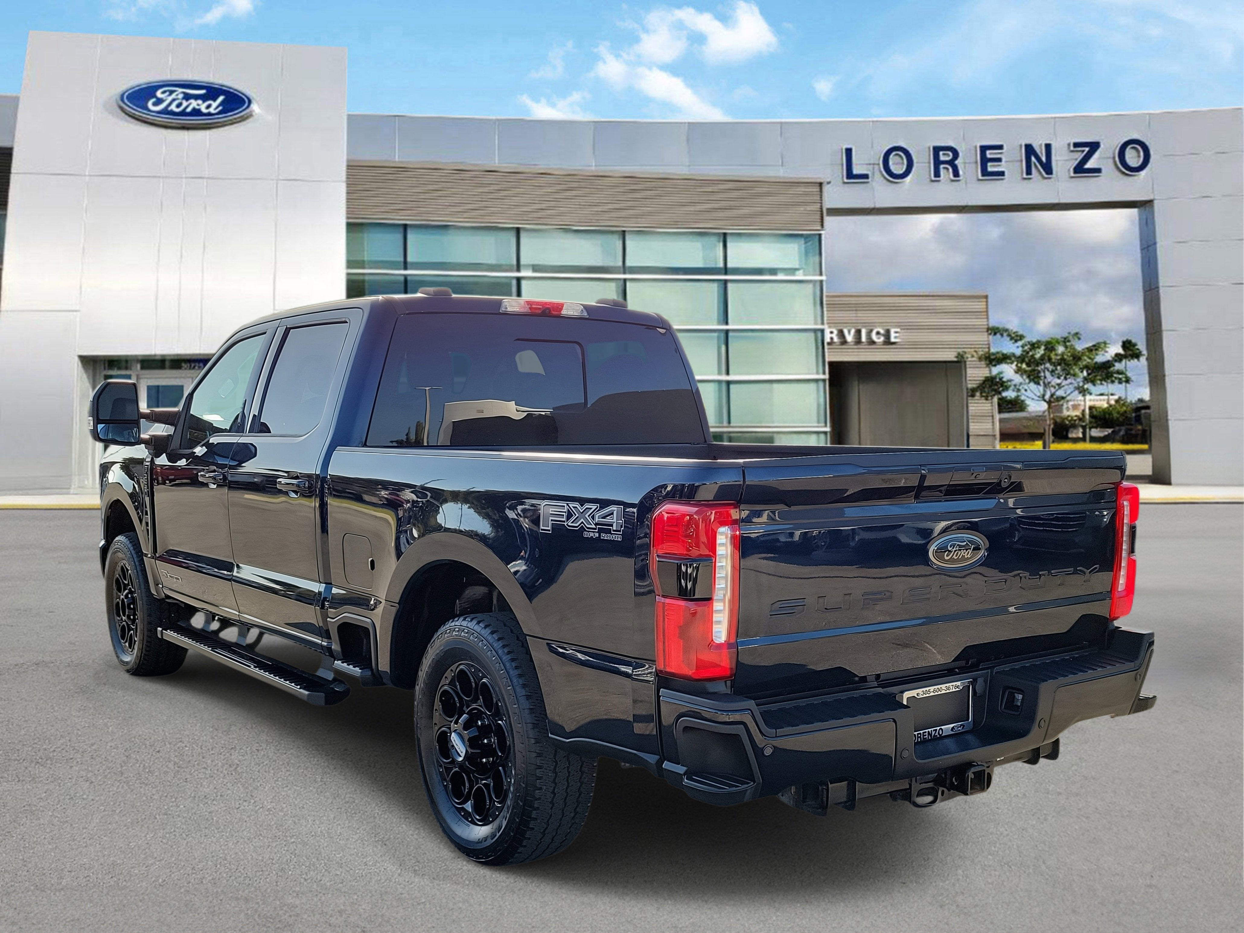 2024 Ford Super Duty F-250 SRW LARIAT 4WD Diesel