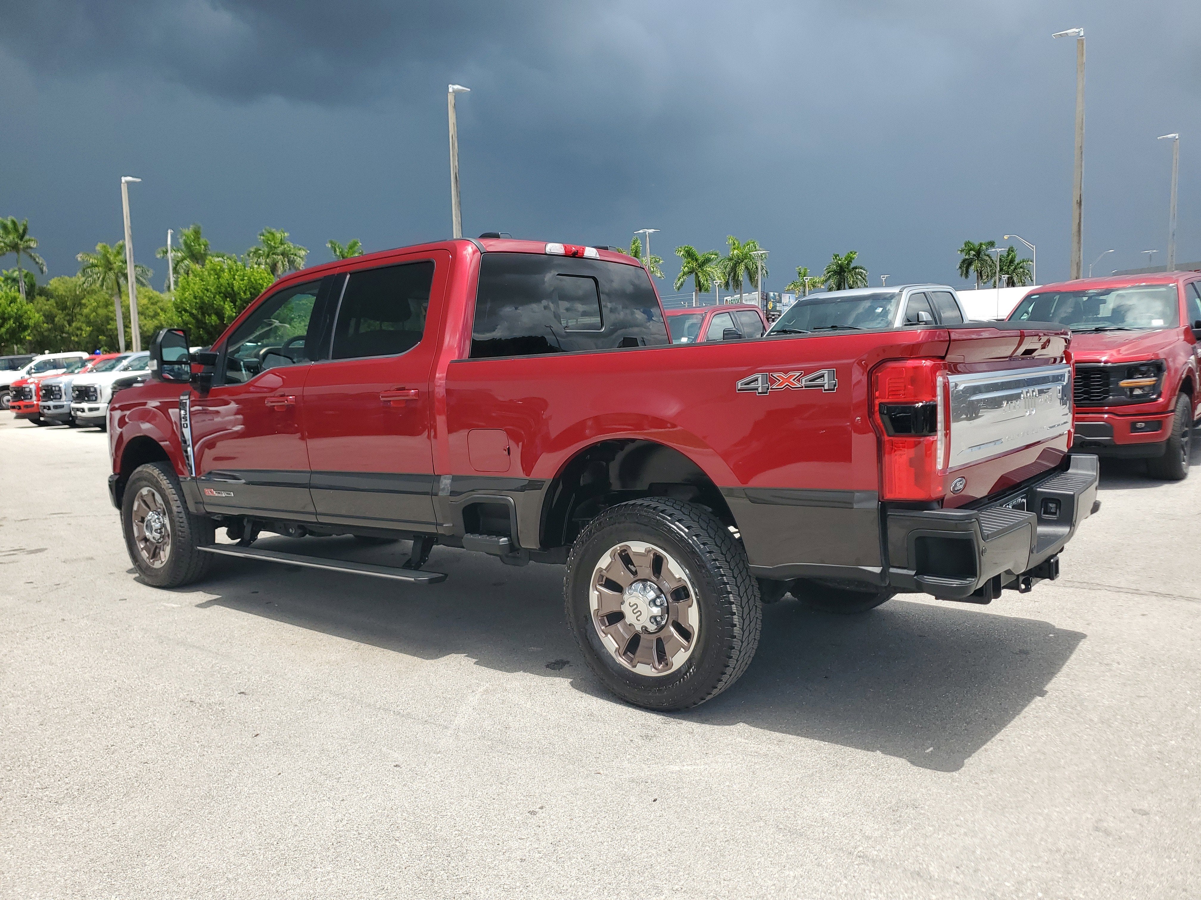 2025 Ford Super Duty F-350 SRW King Ranch 4WD
