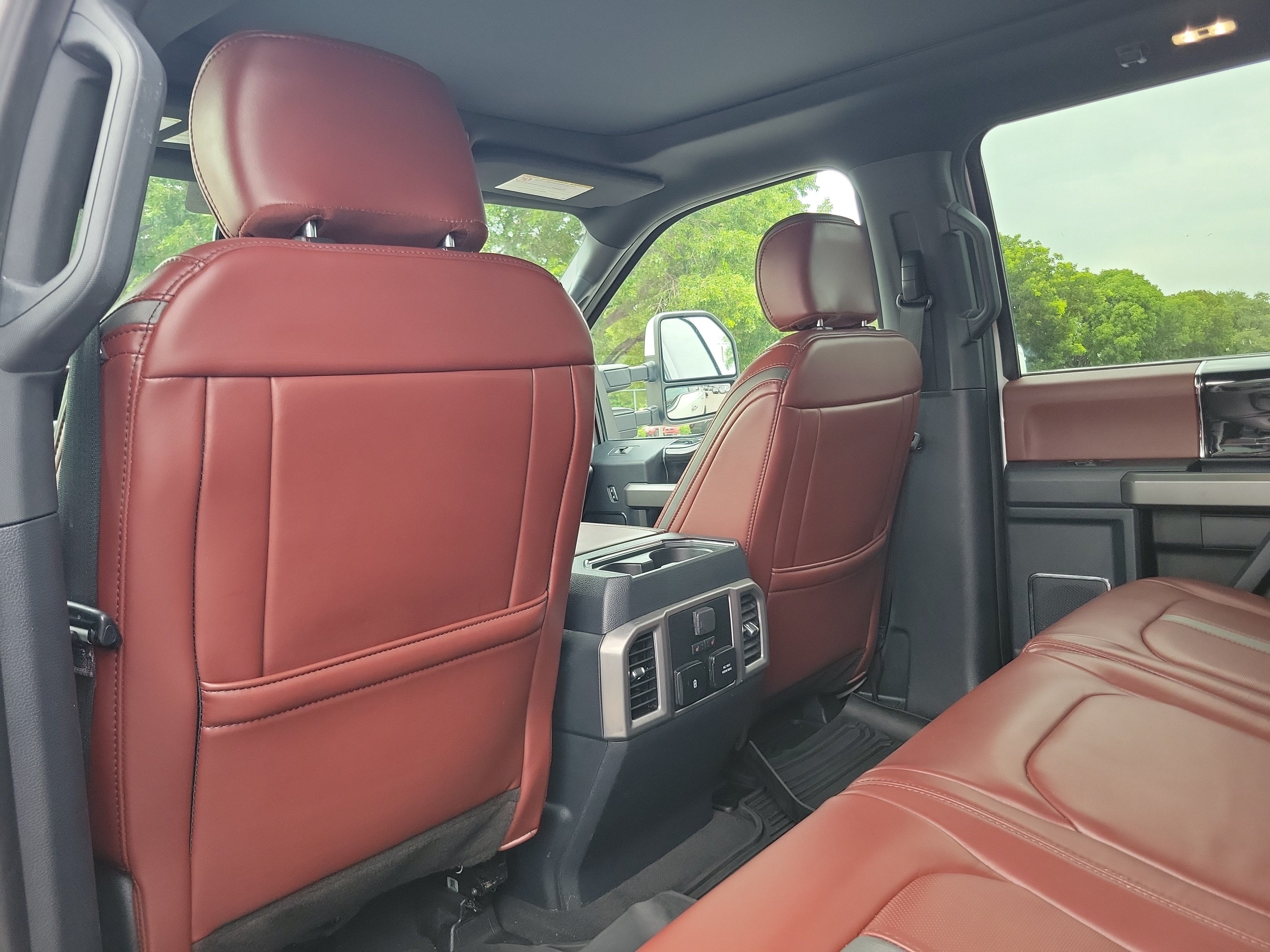2022 Ford Super Duty F-350 SRW Platinum 4WD Diesel