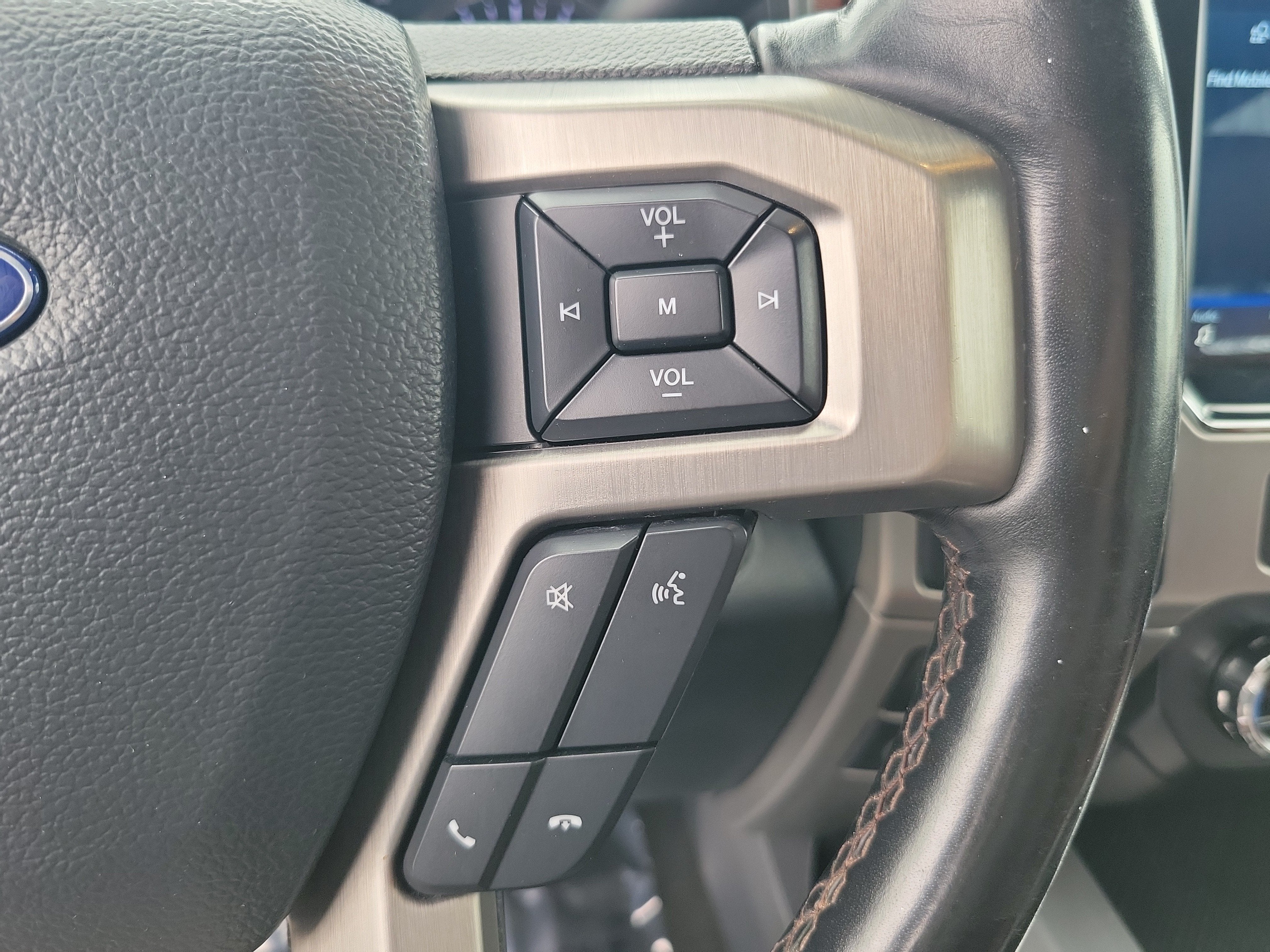 2022 Ford Super Duty F-350 SRW Platinum 4WD Diesel