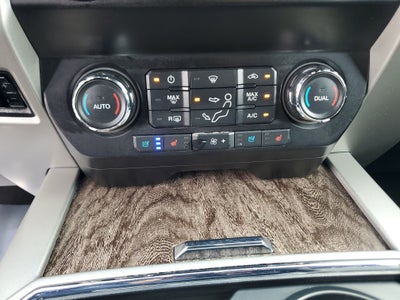 2019 Ford Super Duty F-350 SRW LARIAT 4WD Diesel