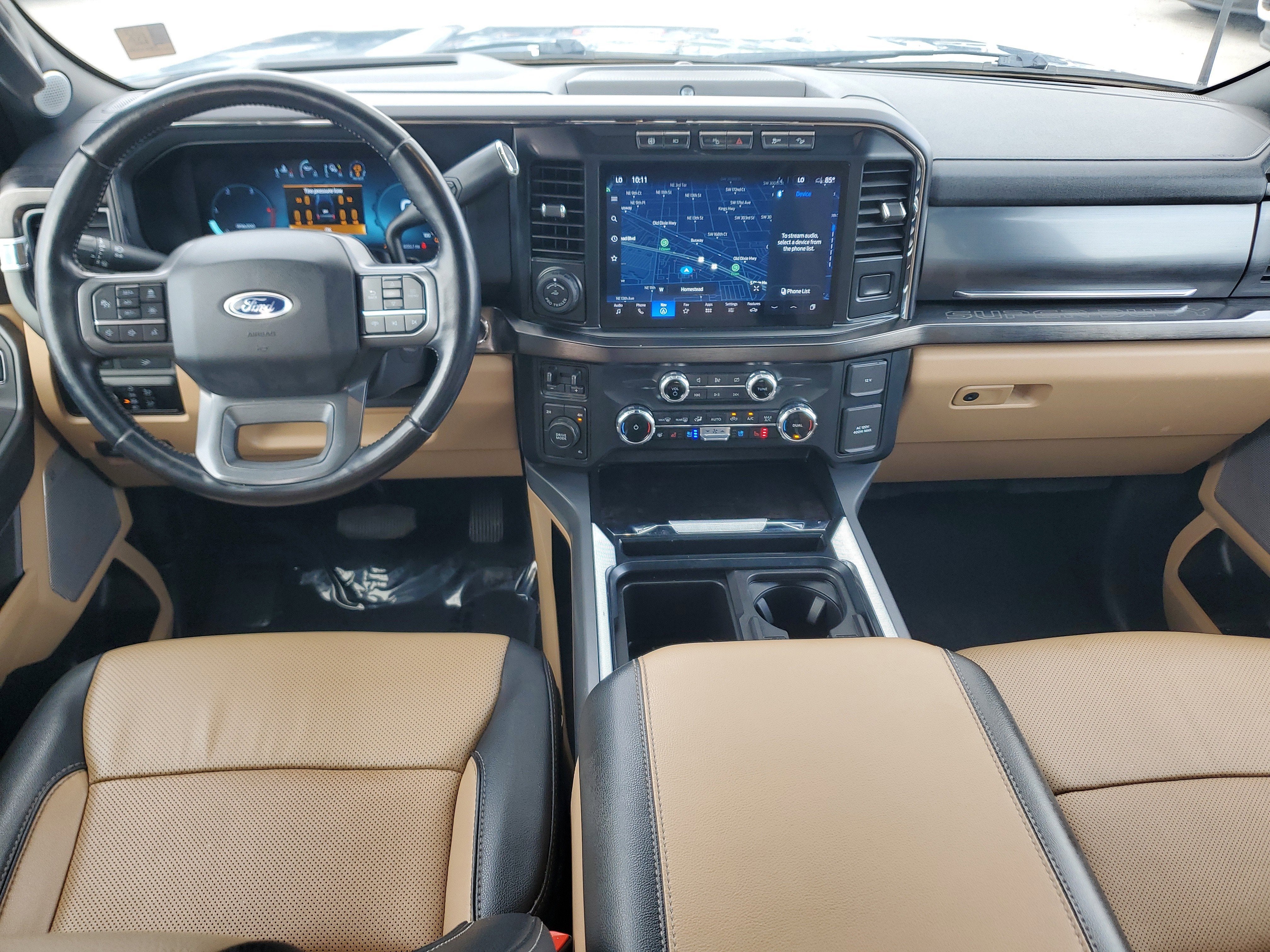 2023 Ford Super Duty F-350 DRW LARIAT 4WD Diesel