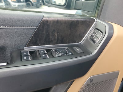 2023 Ford Super Duty F-350 DRW LARIAT 4WD Diesel