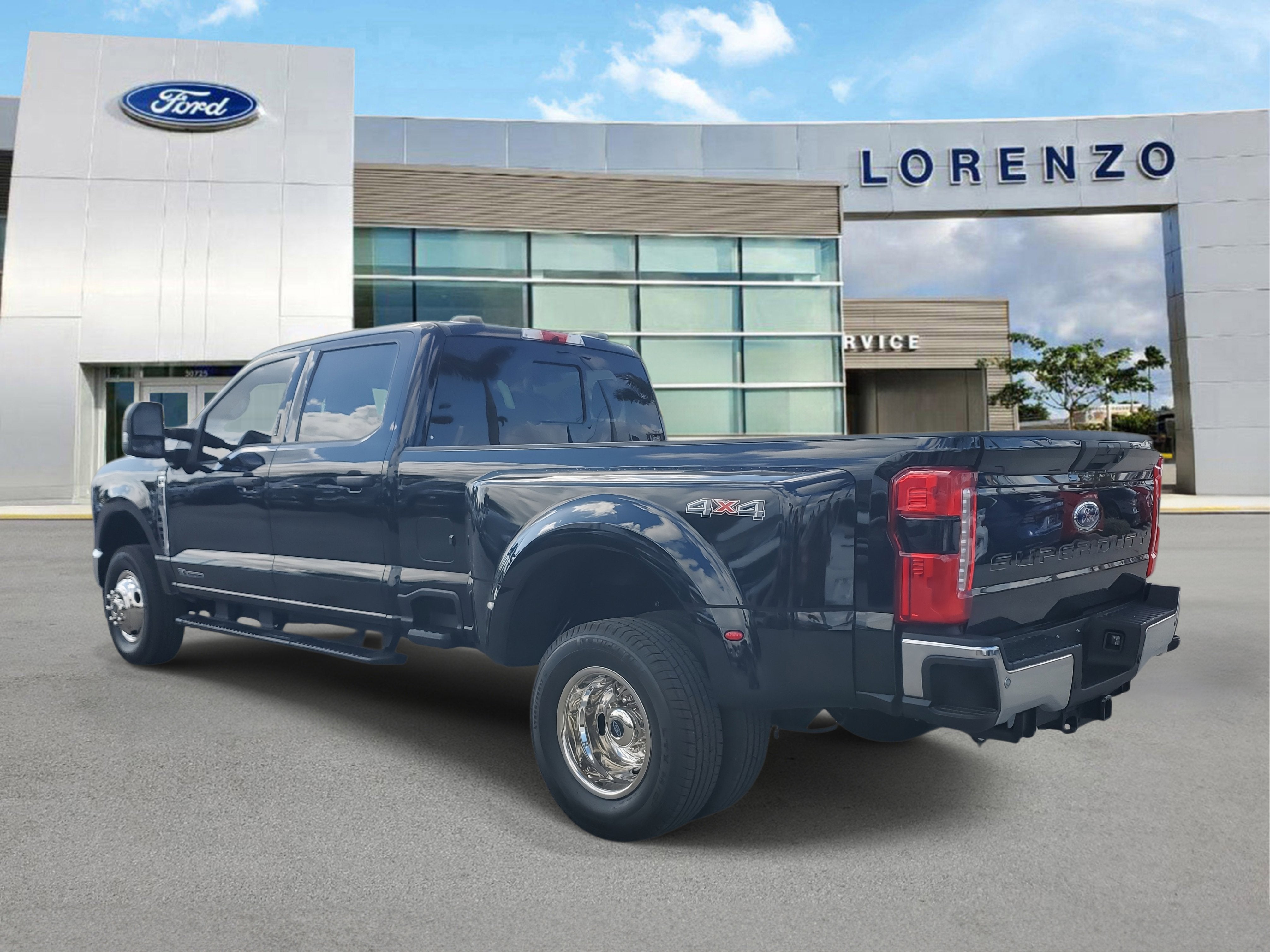 2024 Ford Super Duty F-350 DRW XLT 4WD Diesel