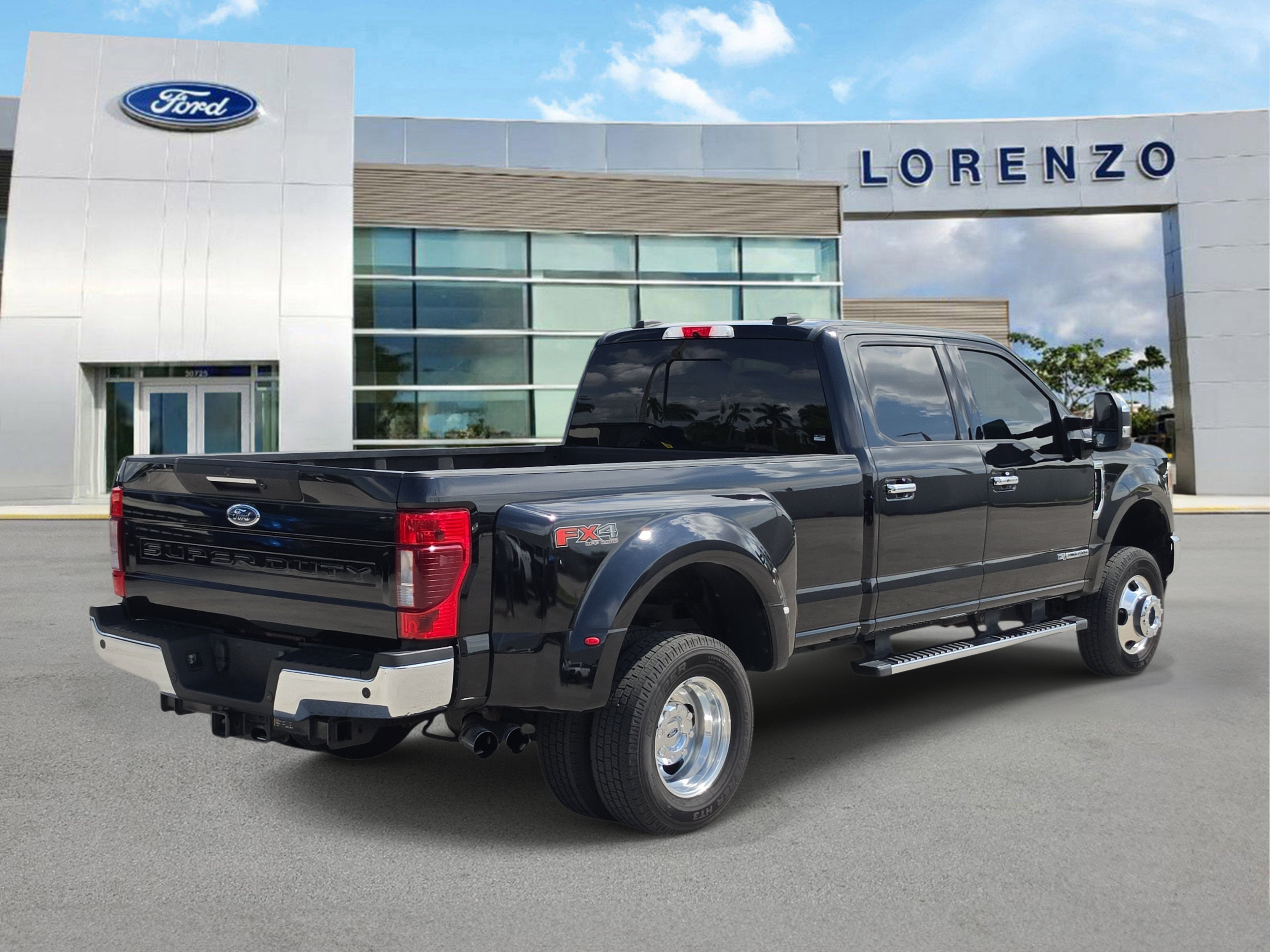 2020 Ford Super Duty F-350 DRW LARIAT 4WD Diesel