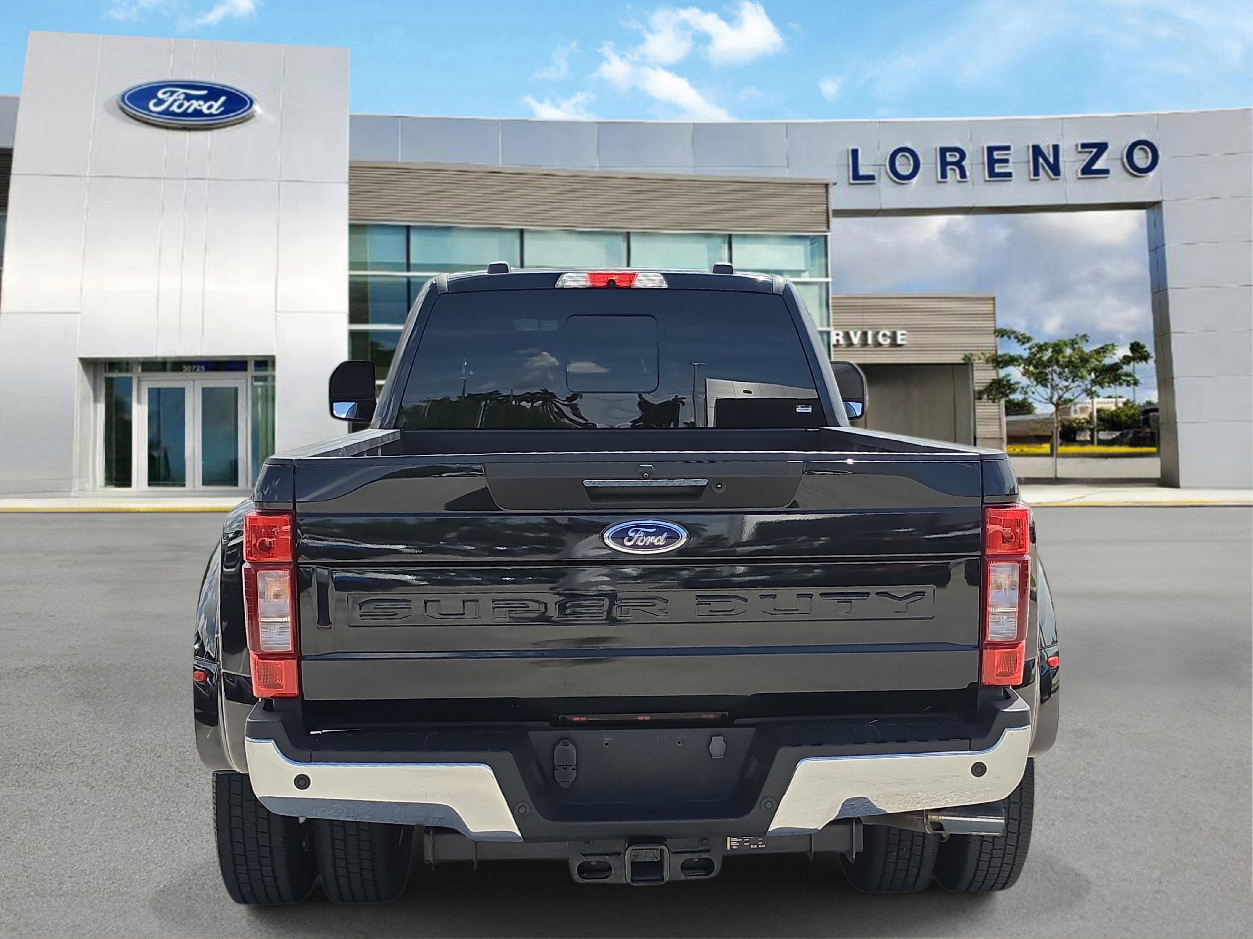 2020 Ford Super Duty F-350 DRW LARIAT 4WD Diesel