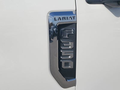 2020 Ford Super Duty F-350 DRW LARIAT 4WD Diesel