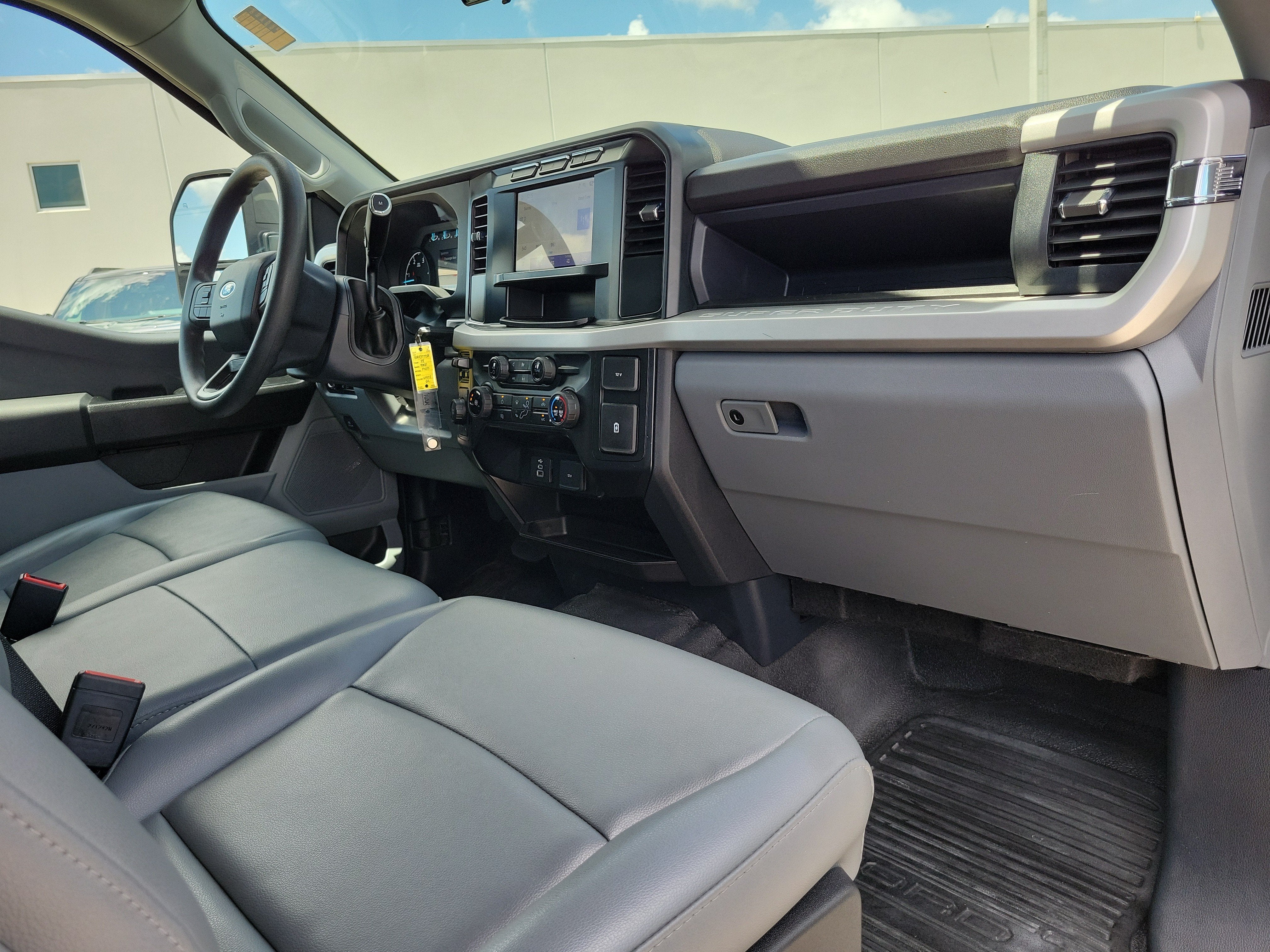 2024 Ford Super Duty F-450 DRW XL