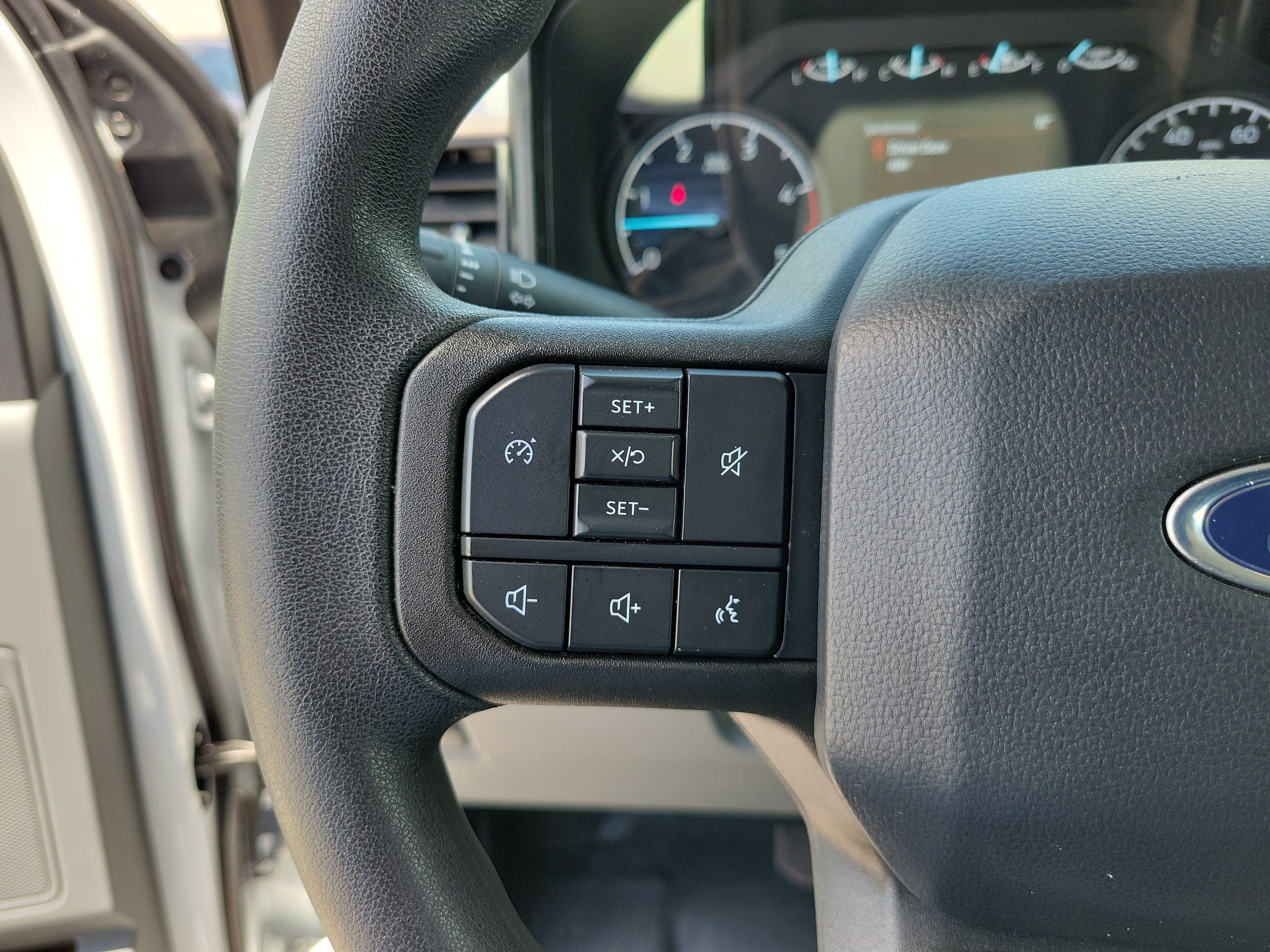 2024 Ford Super Duty F-450 DRW XL