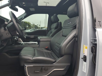 2025 Ford Super Duty F-450 DRW Platinum 4WD Diesel