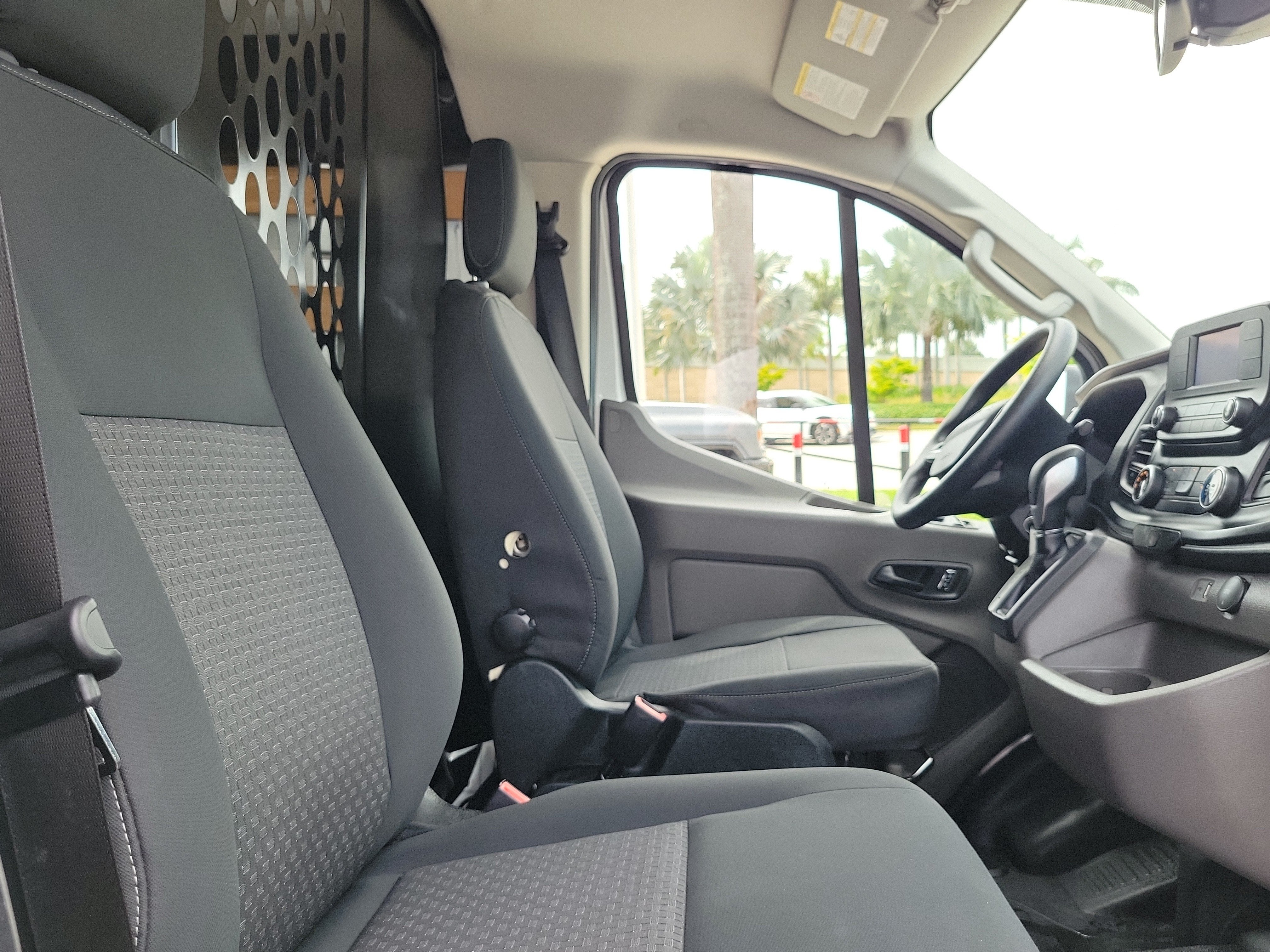 2025 Ford Transit Cargo Van Base