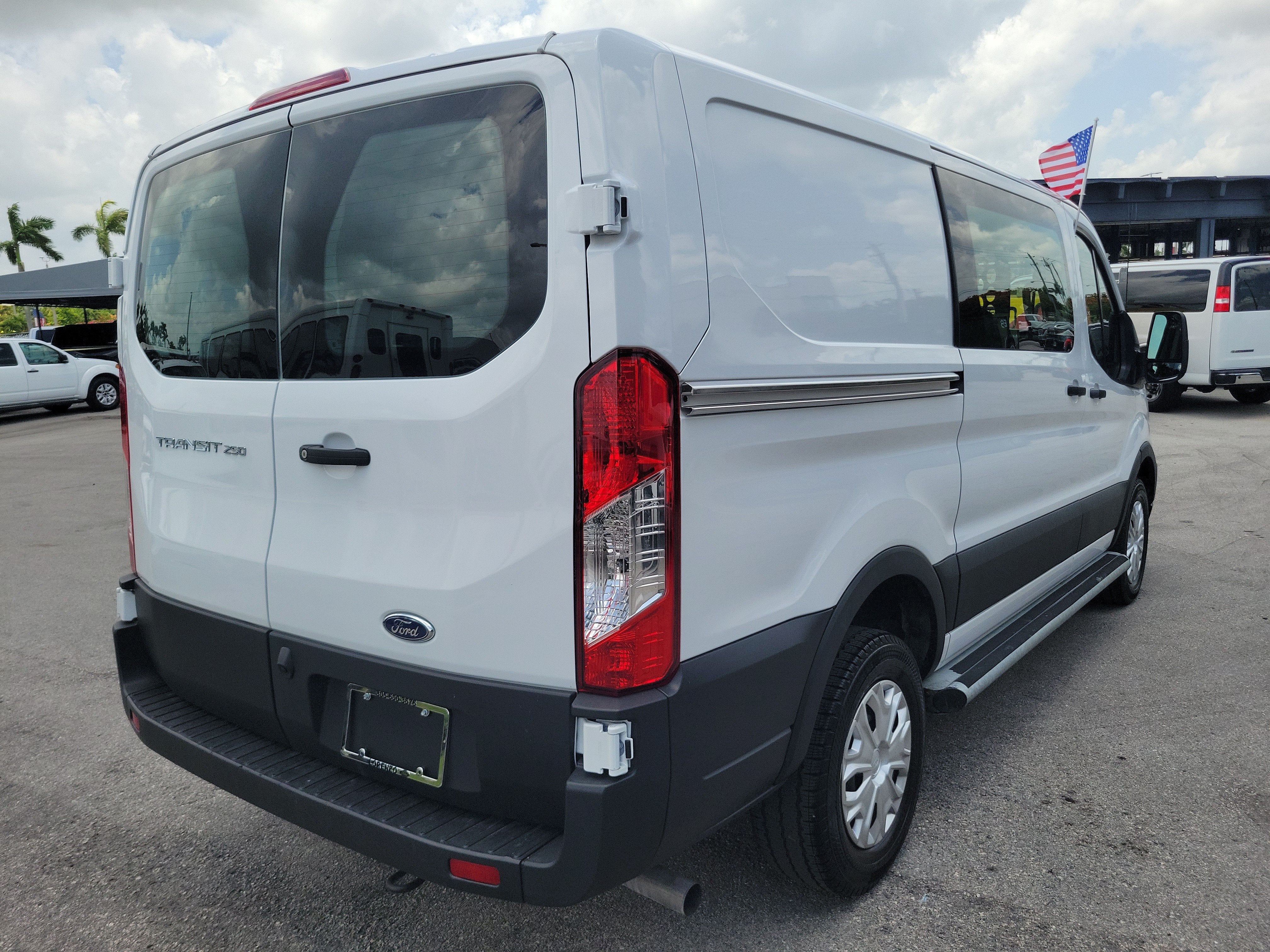 2025 Ford Transit Cargo Van Base