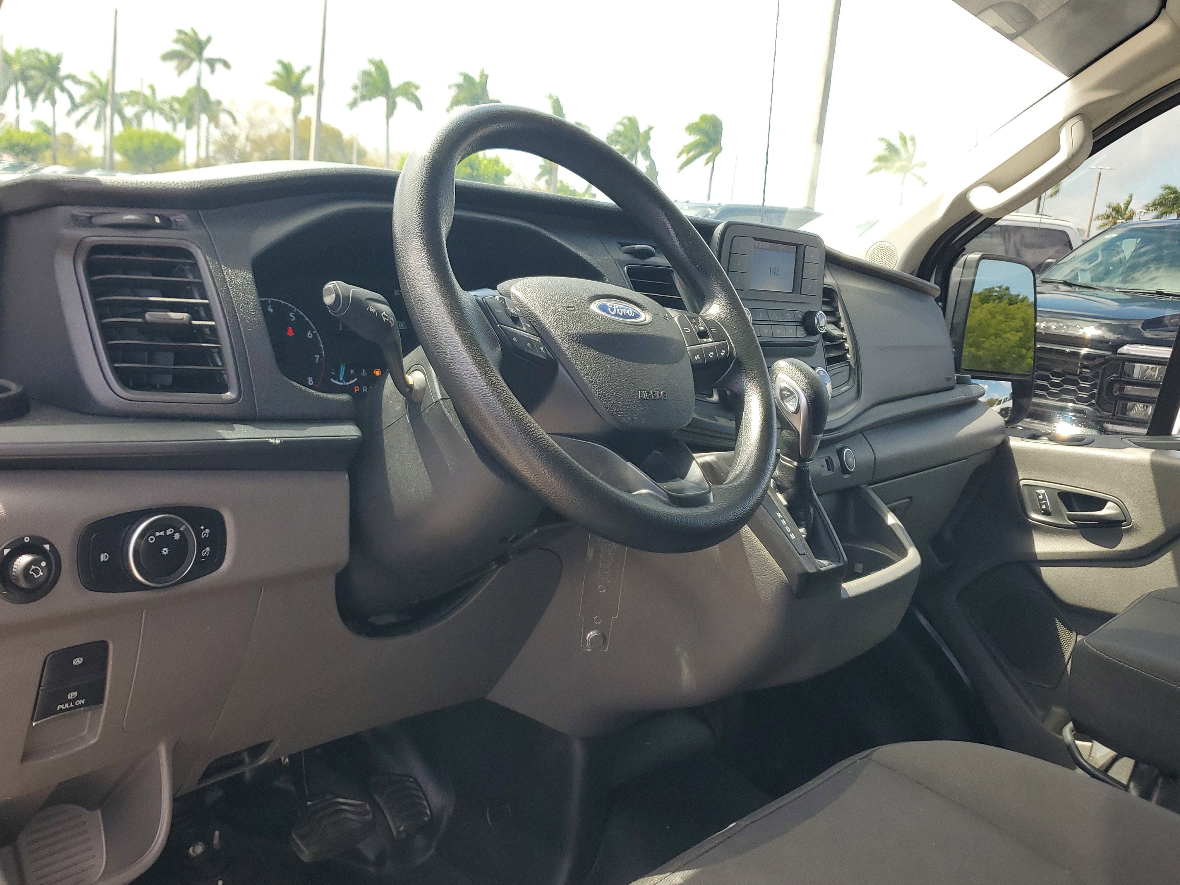 2022 Ford Transit Cargo Van Base