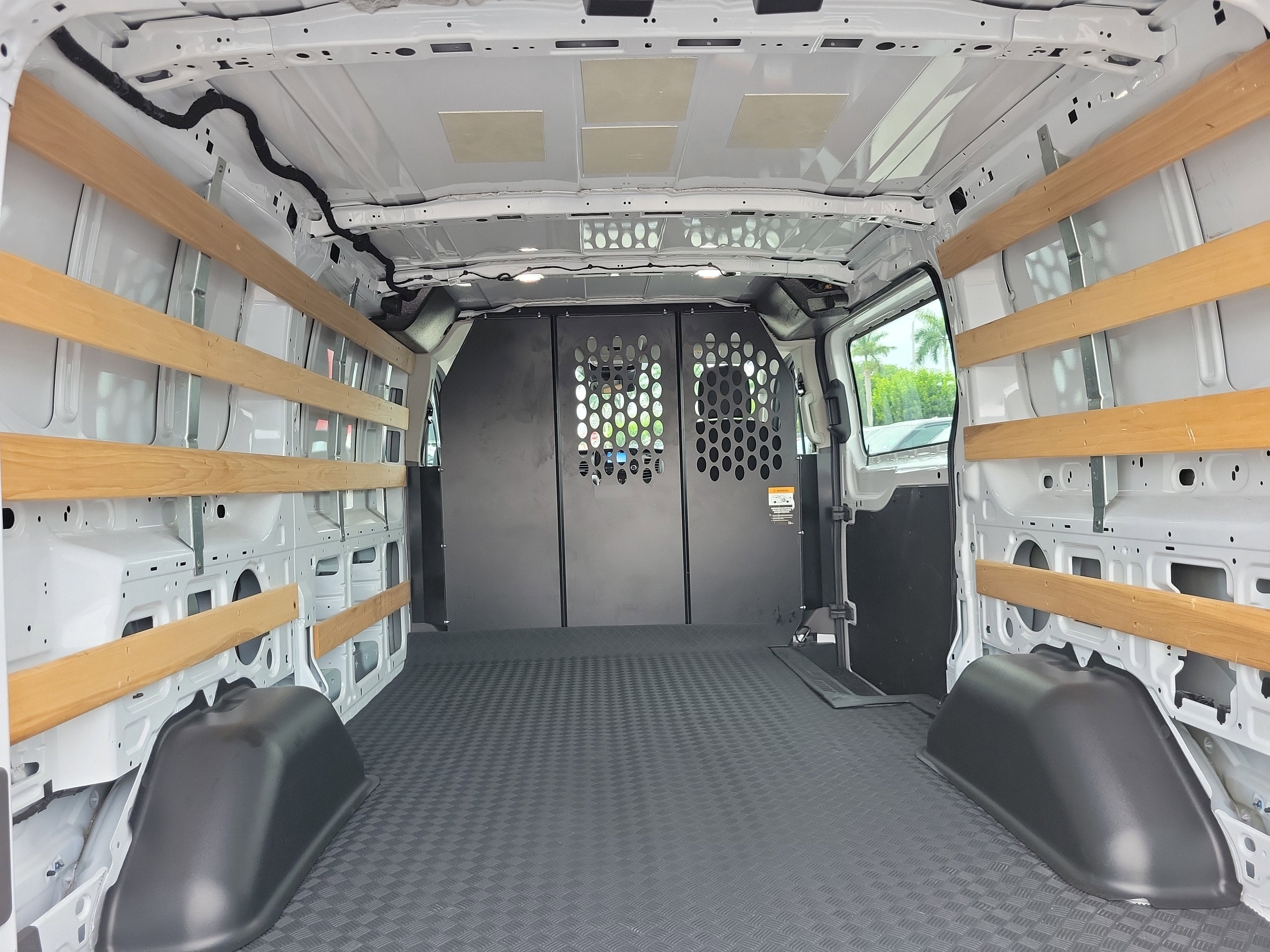 2025 Ford Transit Cargo Van Base