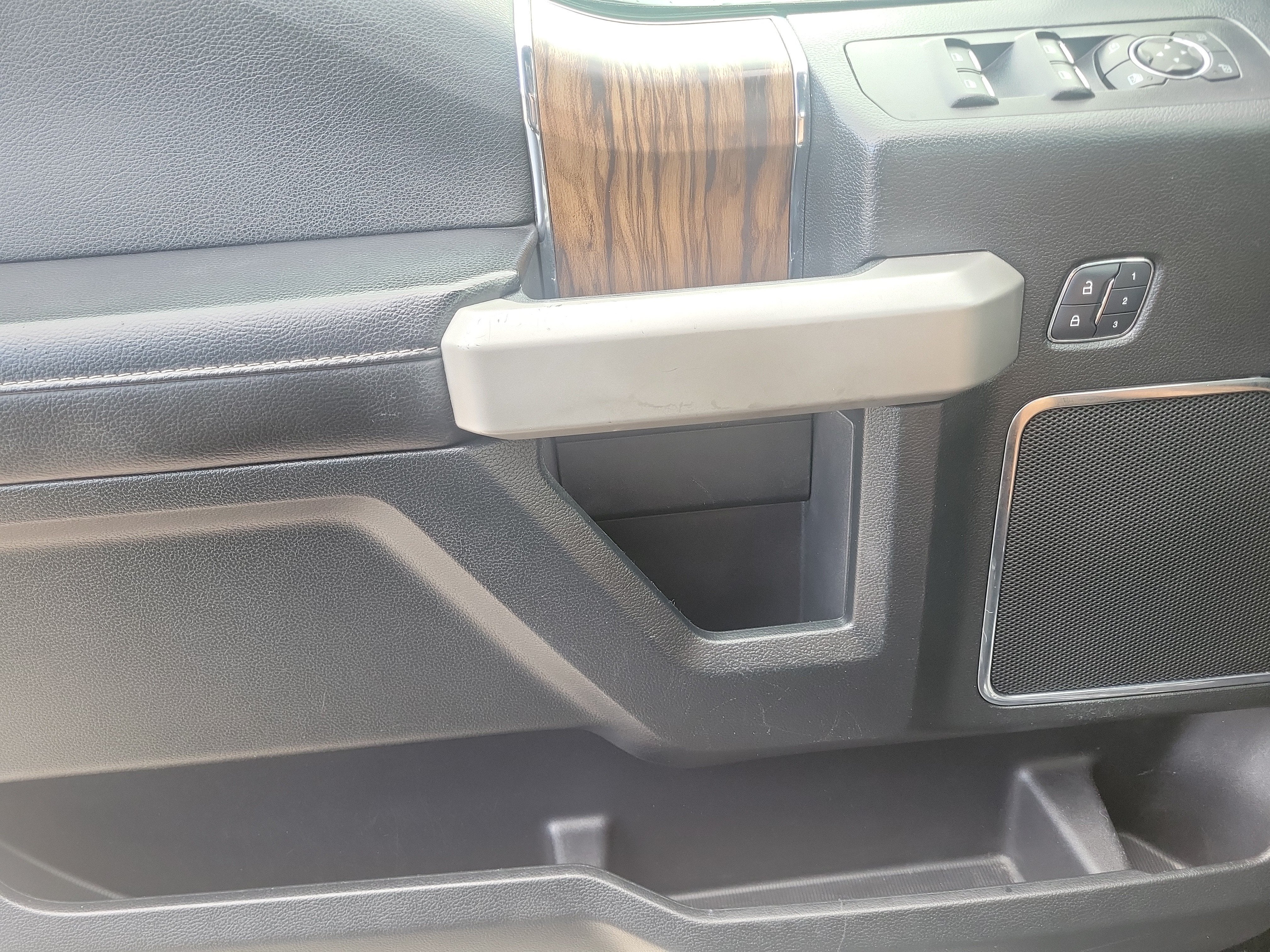 2018 Ford F-150 LARIAT 4WD