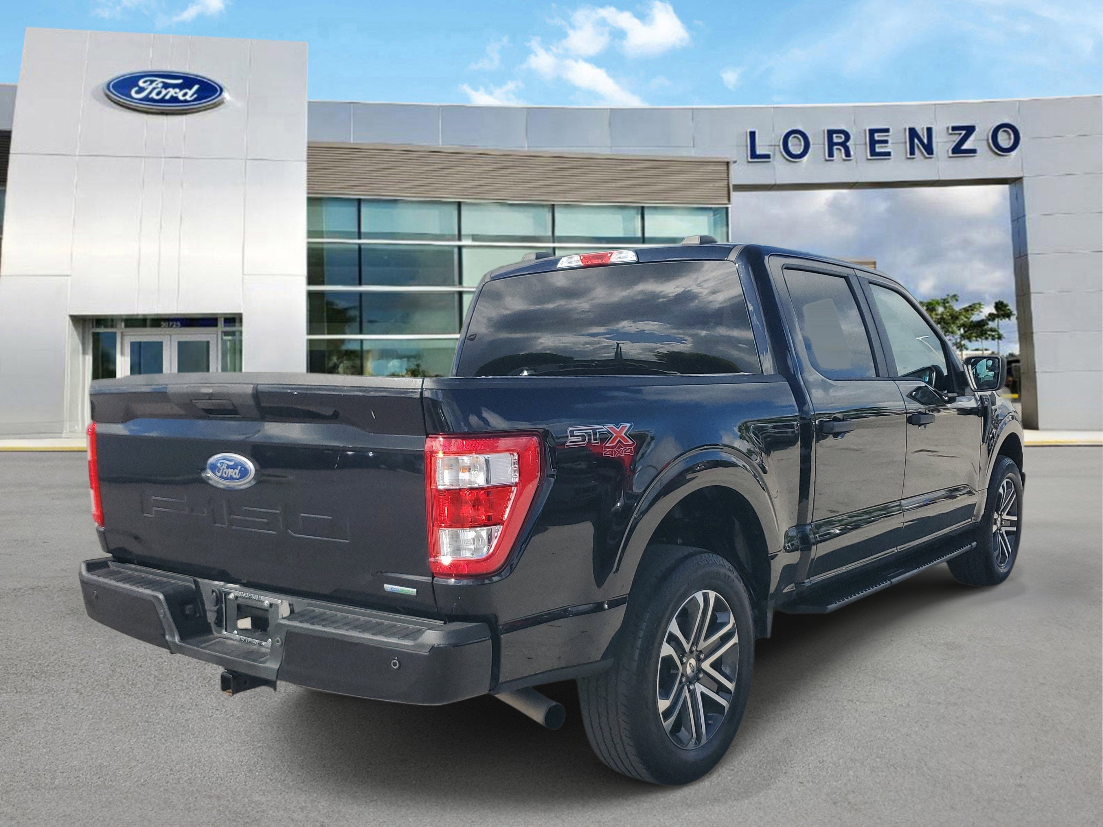 2023 Ford F-150 XL 4WD