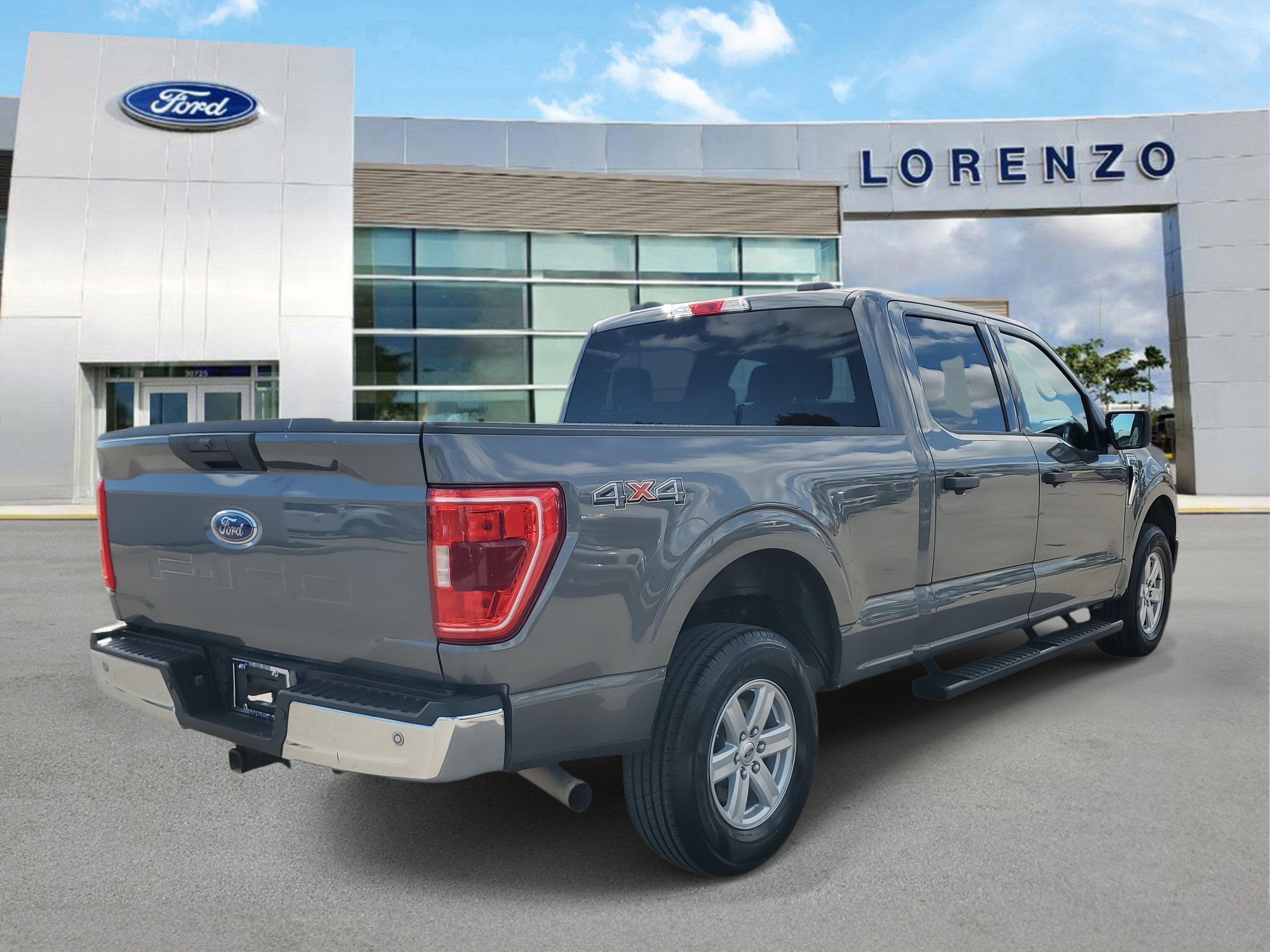 2023 Ford F-150 XLT 4WD
