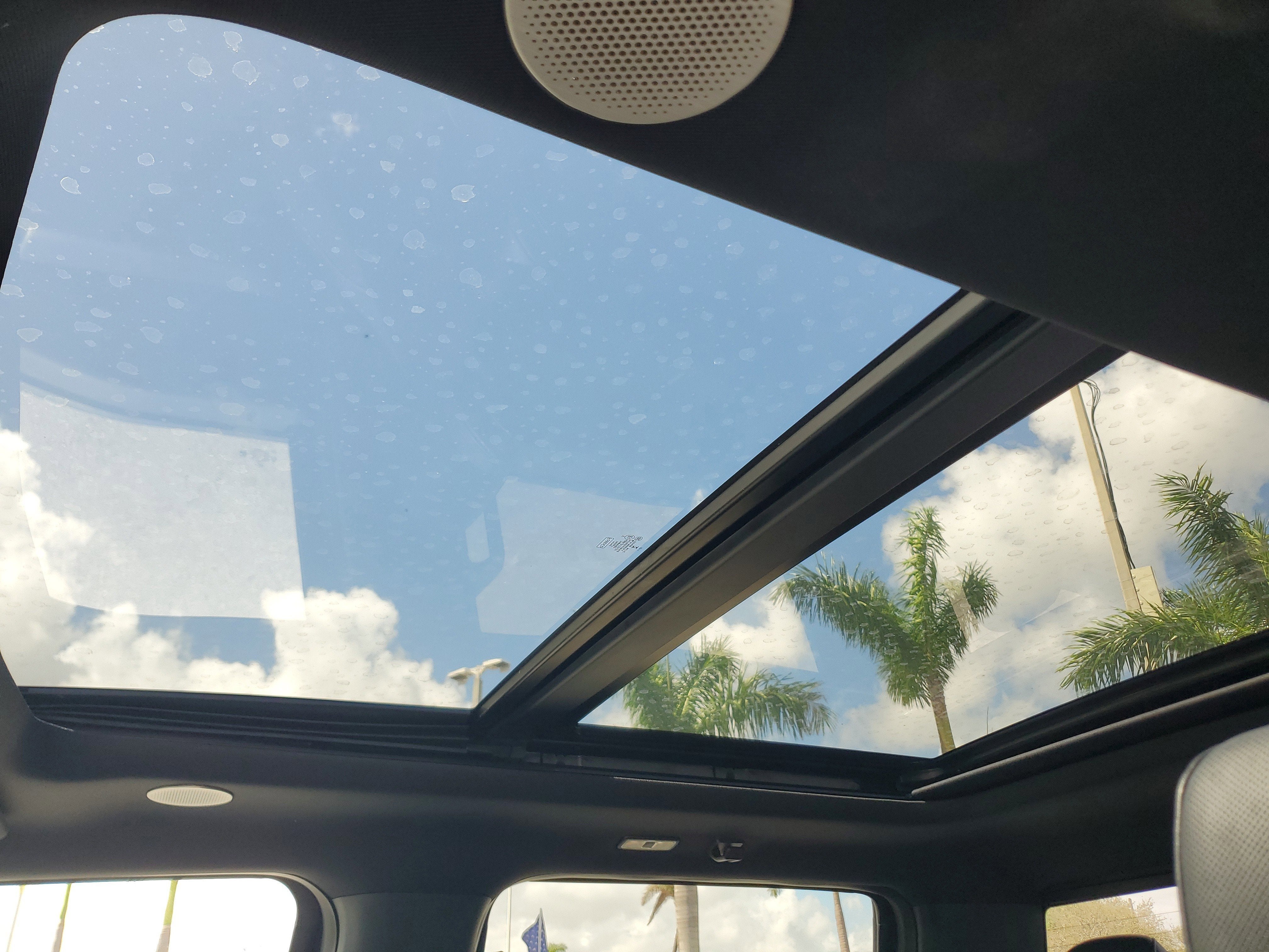 2023 Ford F-150 LARIAT 4WD