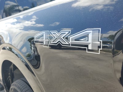 2023 Ford F-150 LARIAT 4WD