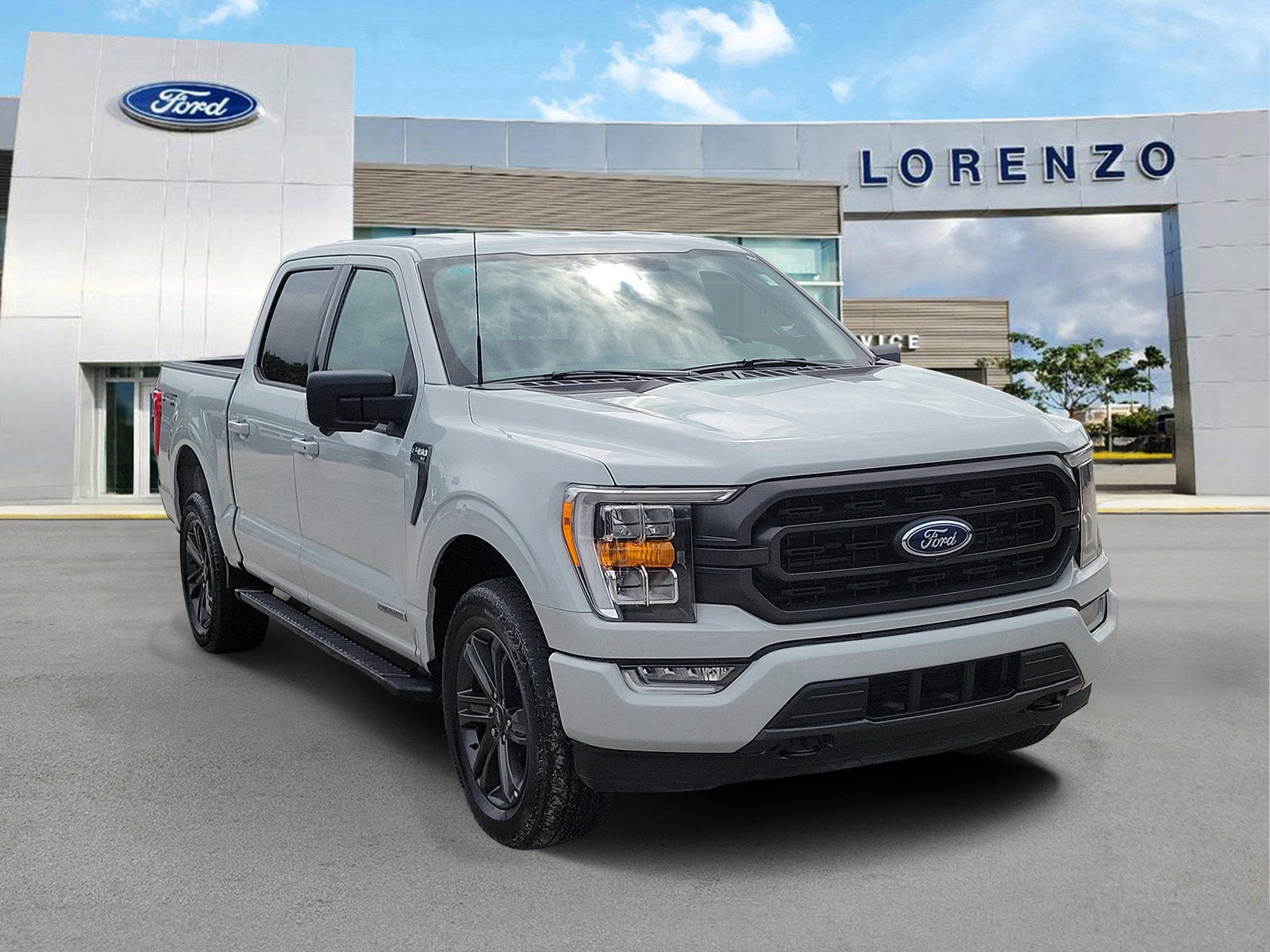 2023 Ford F-150 XLT 4WD