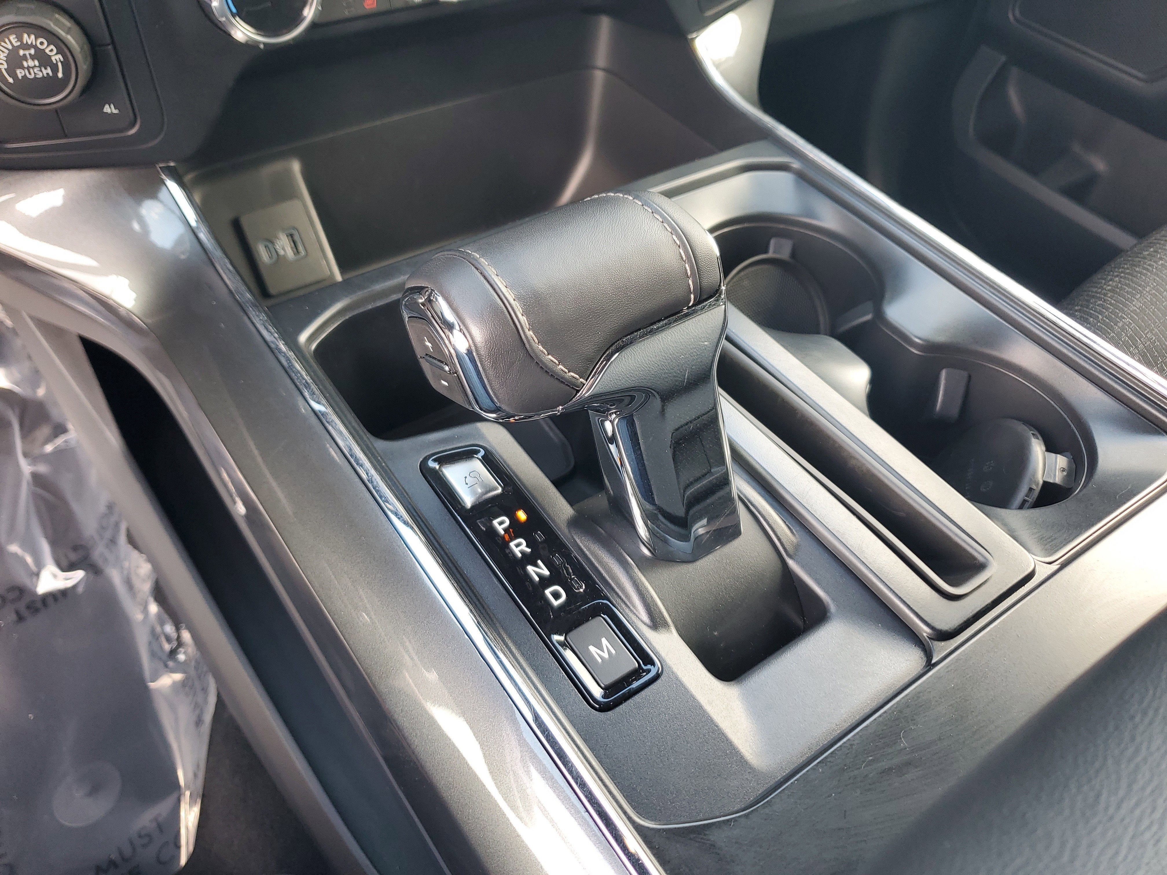 2023 Ford F-150 XLT 4WD