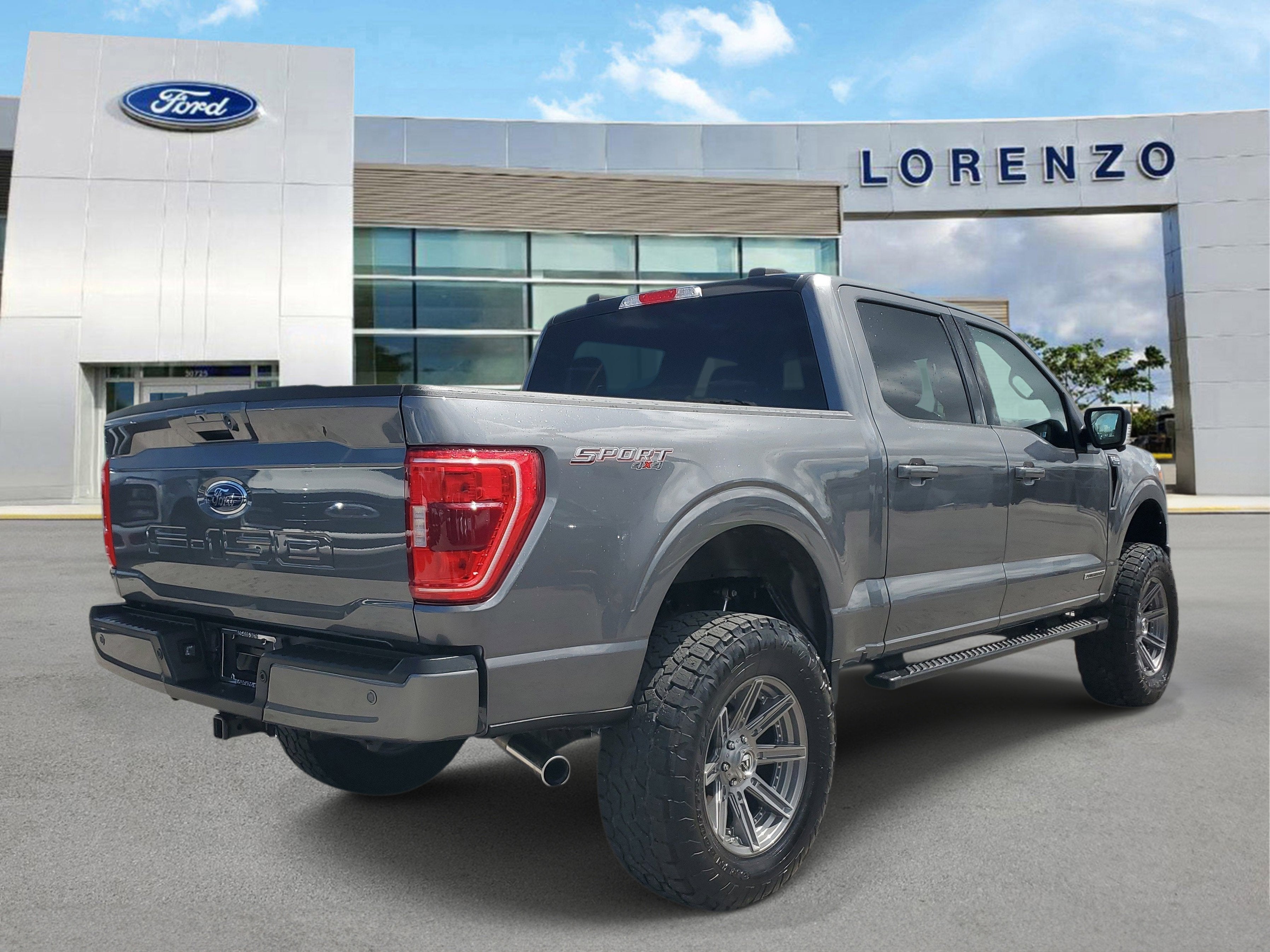 2023 Ford F-150 XLT 4WD