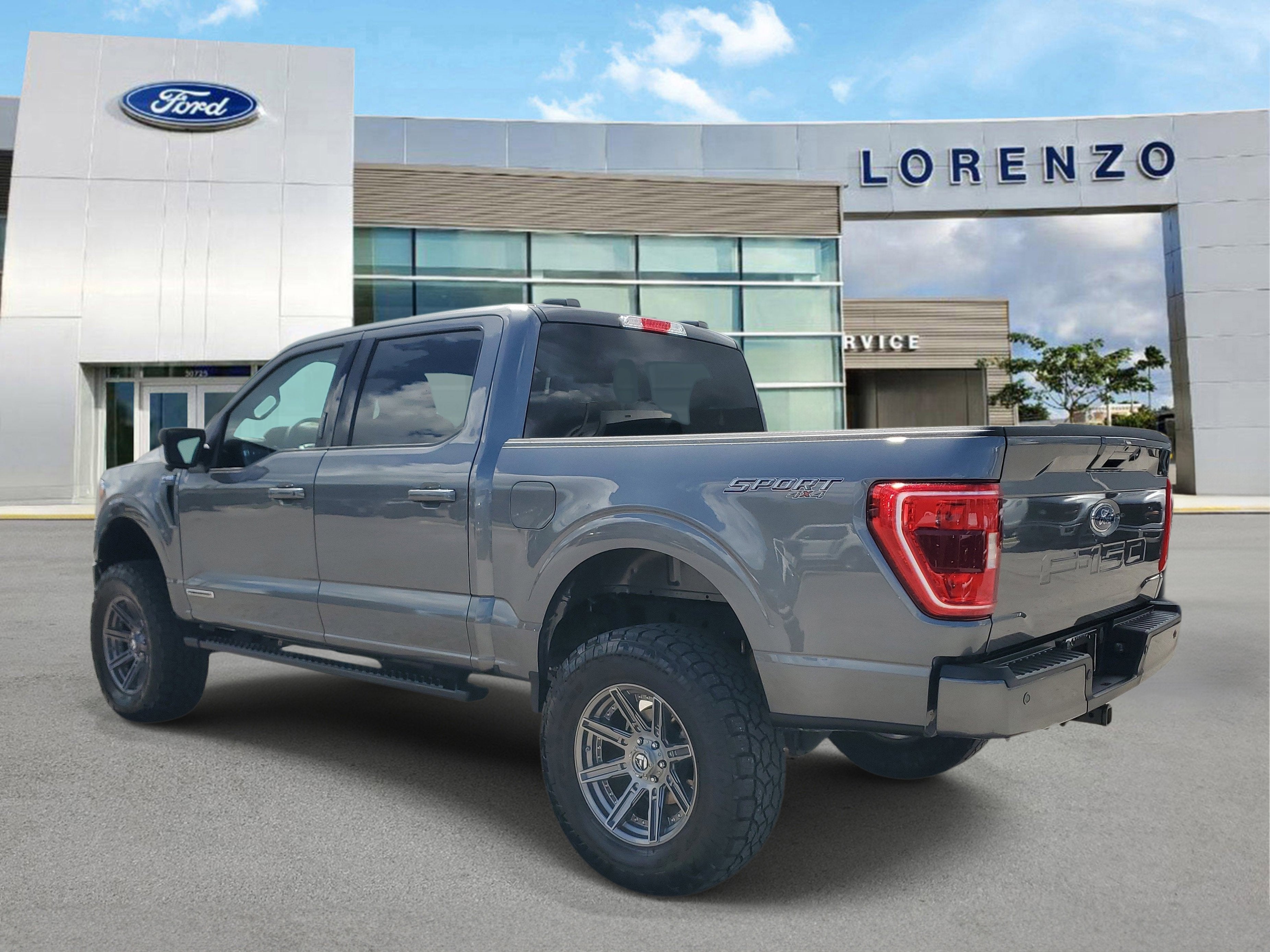 2023 Ford F-150 XLT 4WD