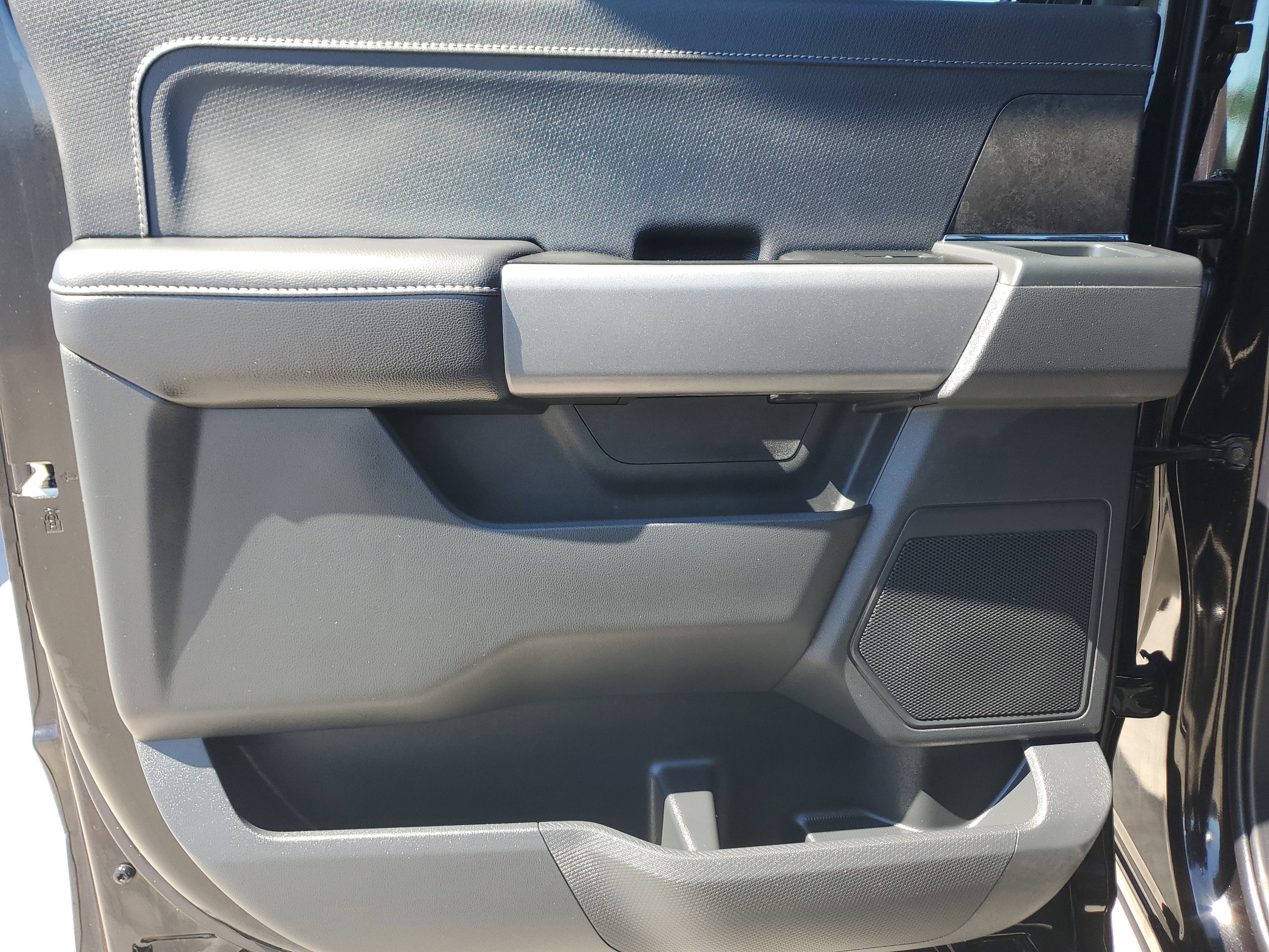 2025 Ford F-150 XLT 4WD