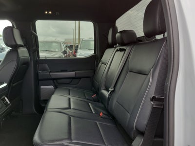 2025 Ford F-150 LARIAT 4WD