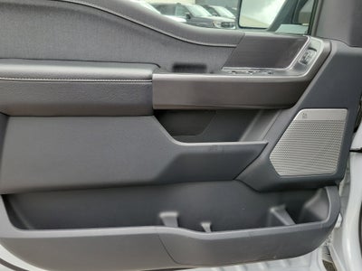2025 Ford F-150 LARIAT 4WD