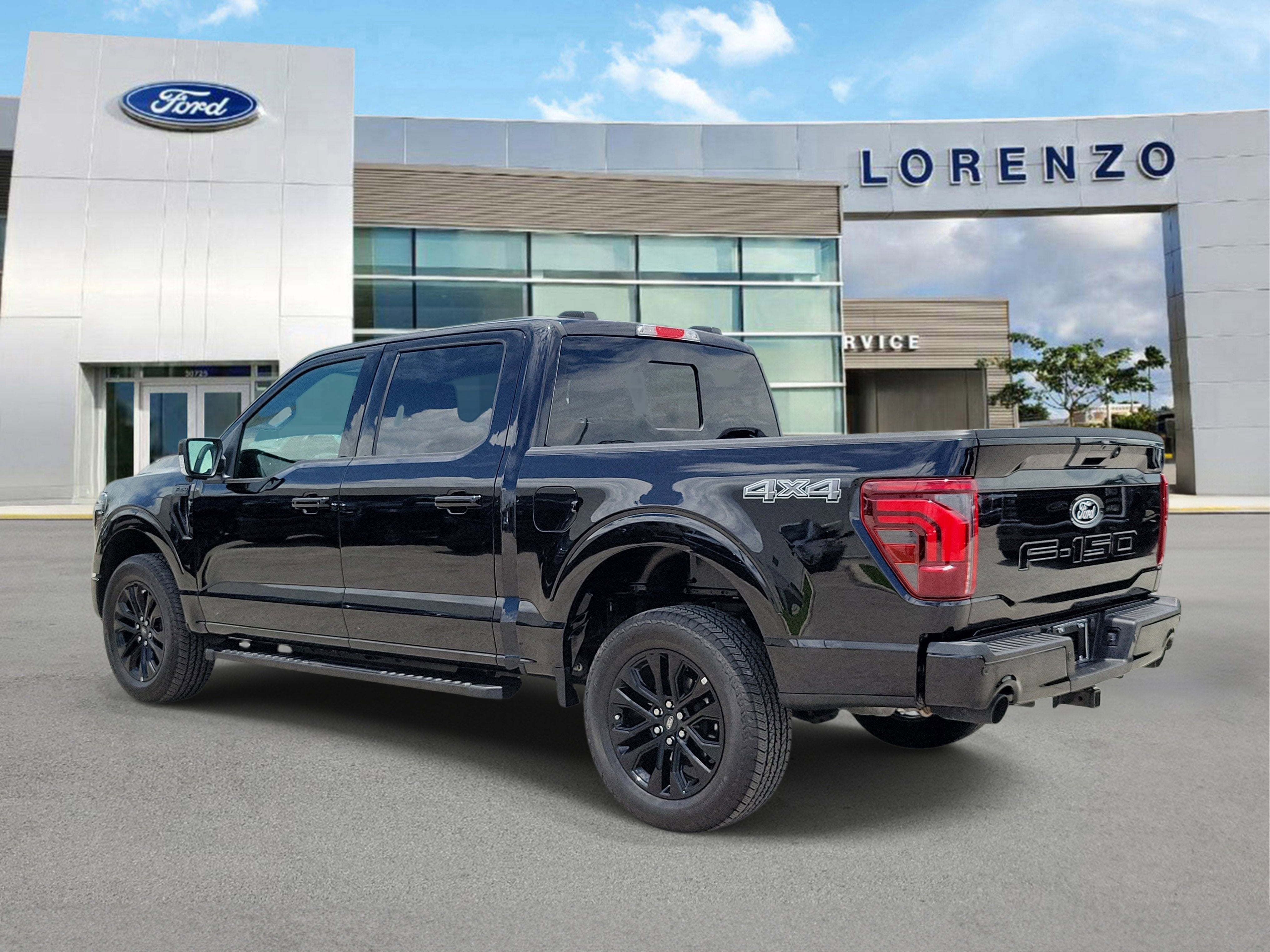 2025 Ford F-150 LARIAT 4WD