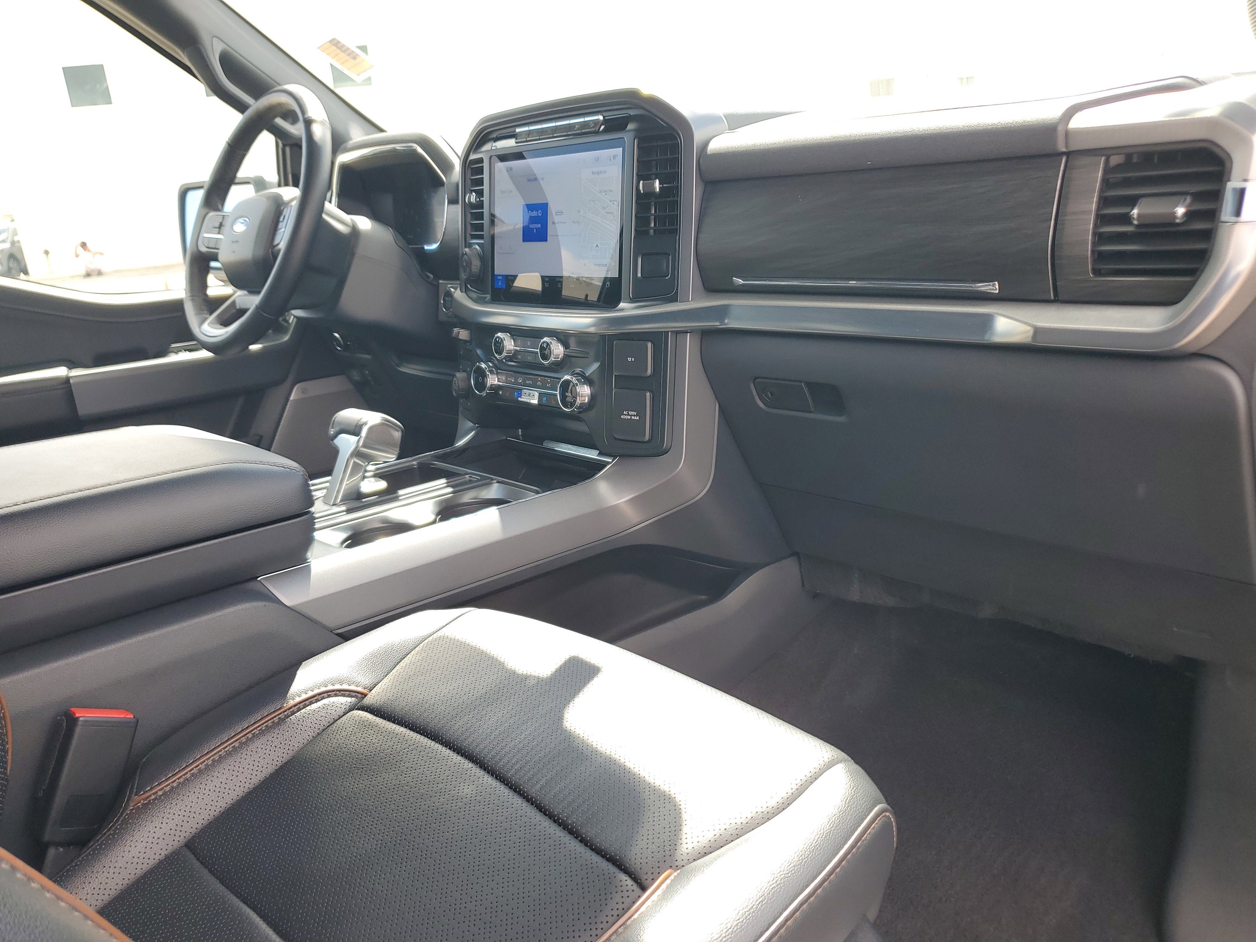 2024 Ford F-150 LARIAT 4WD