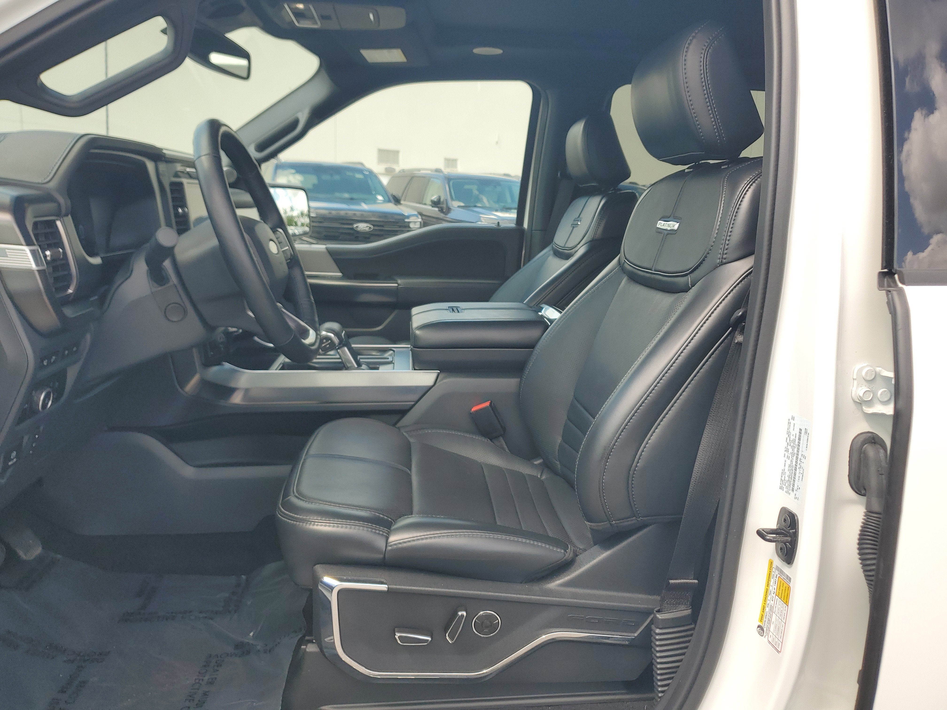 2024 Ford F-150 Platinum 4WD