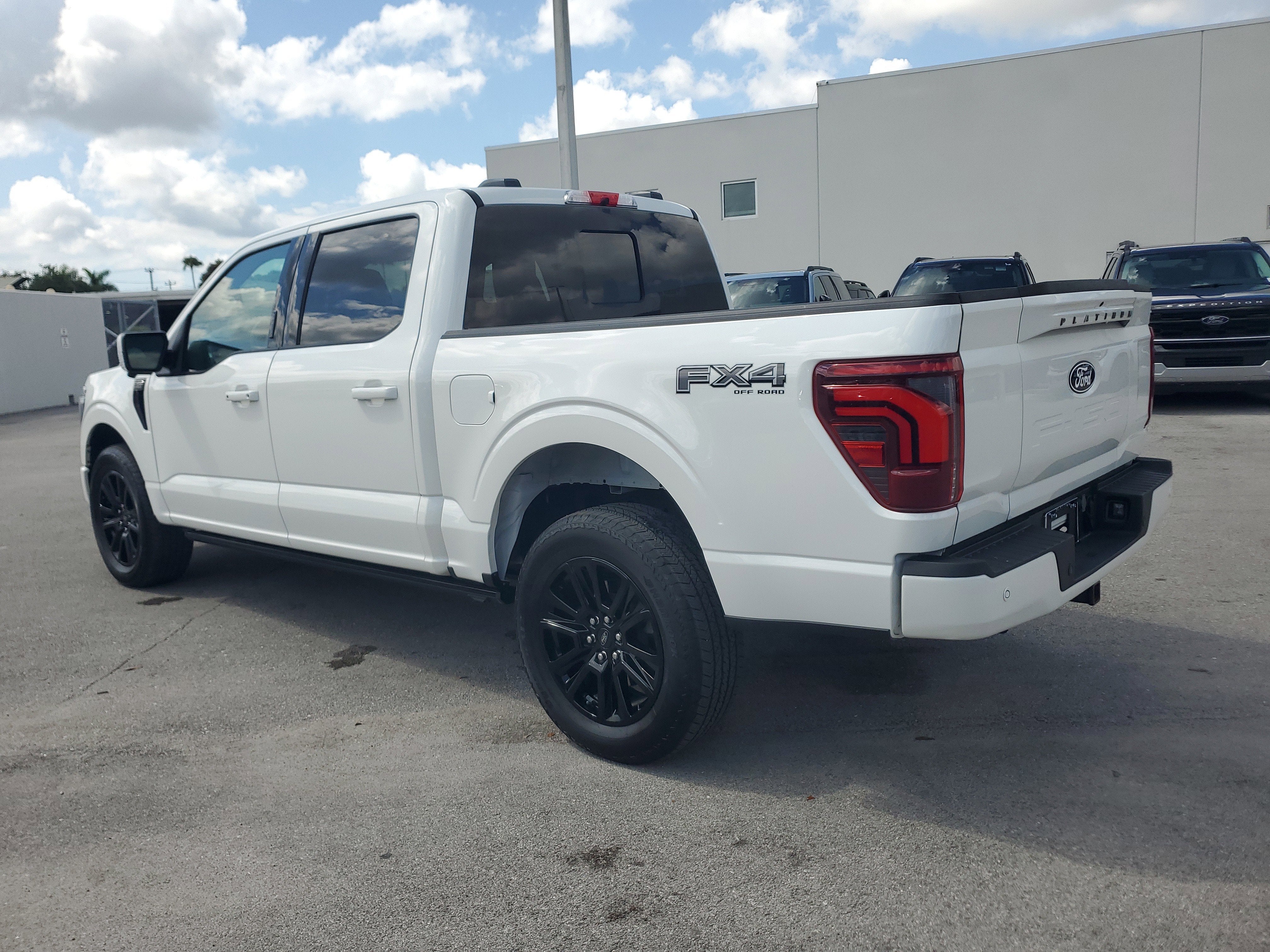 2024 Ford F-150 Platinum 4WD