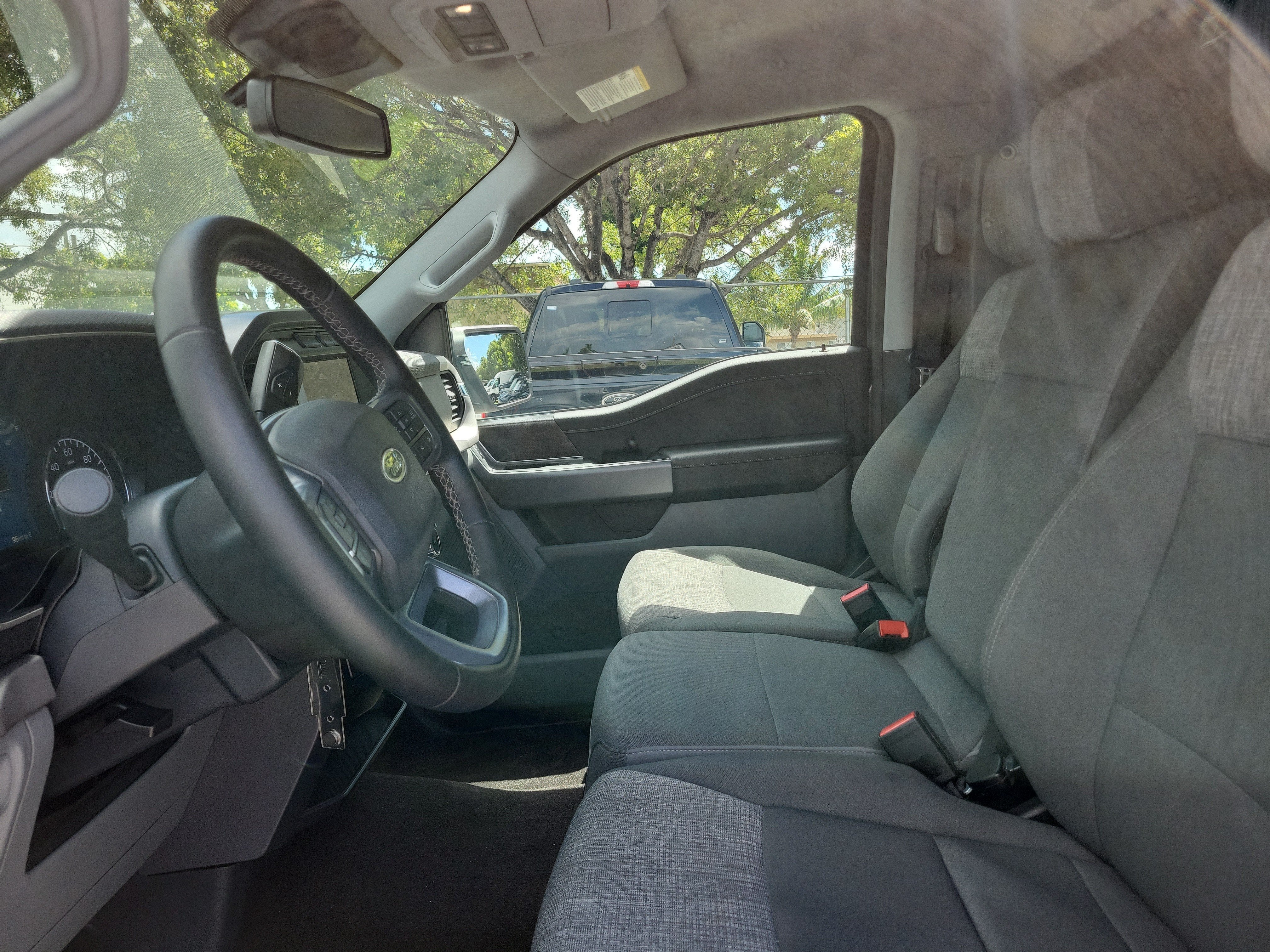 2023 Ford F-150 XLT 4WD