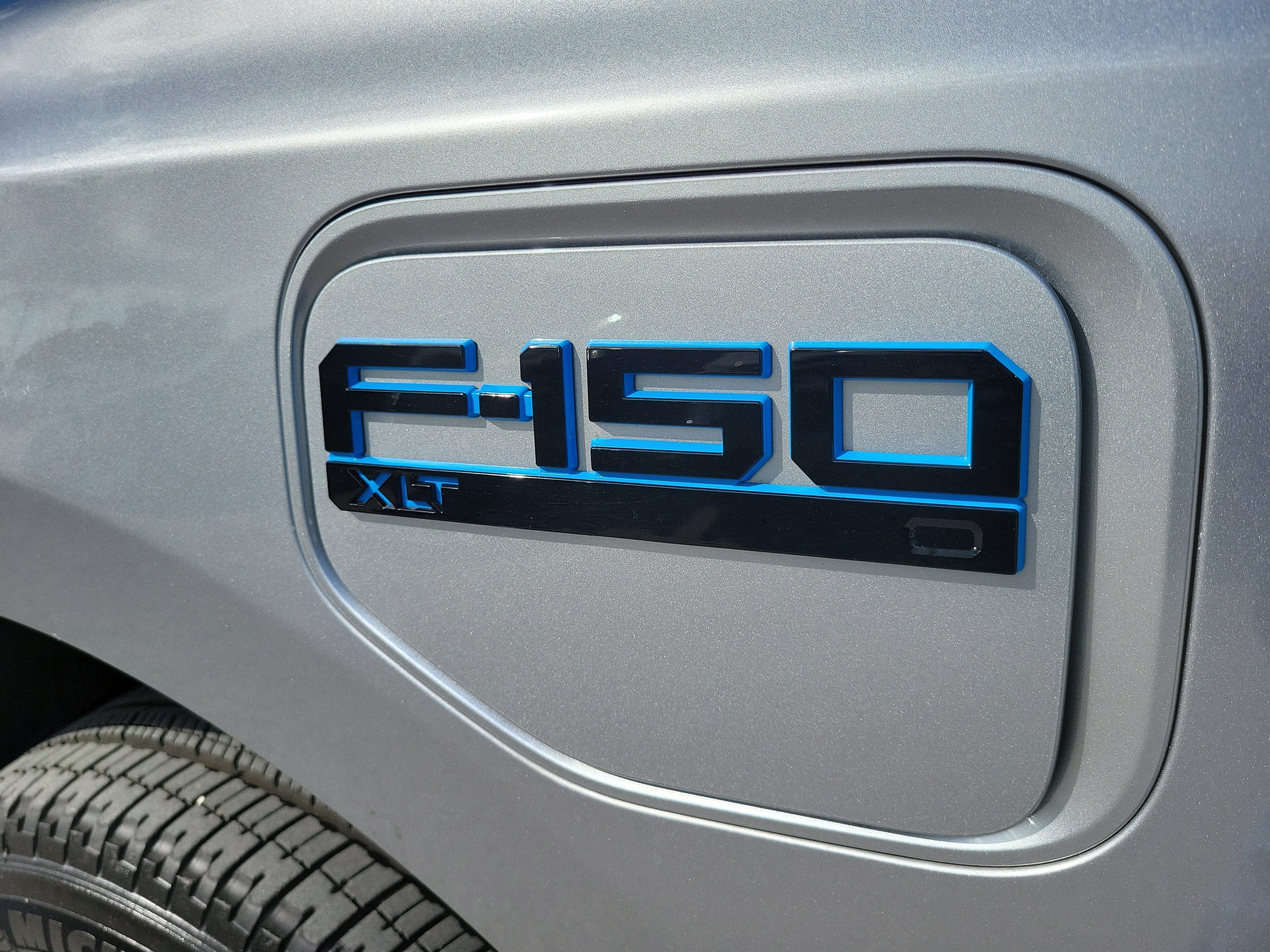 2025 Ford F-150 Lightning XLT