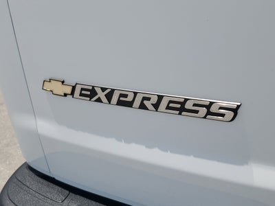 2025 Chevrolet Express Passenger LT