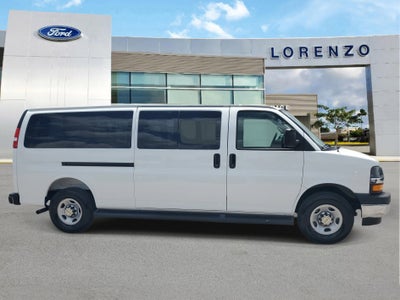 2025 Chevrolet Express Passenger LT
