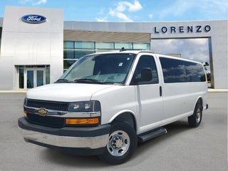 2025 Chevrolet Express Passenger LT