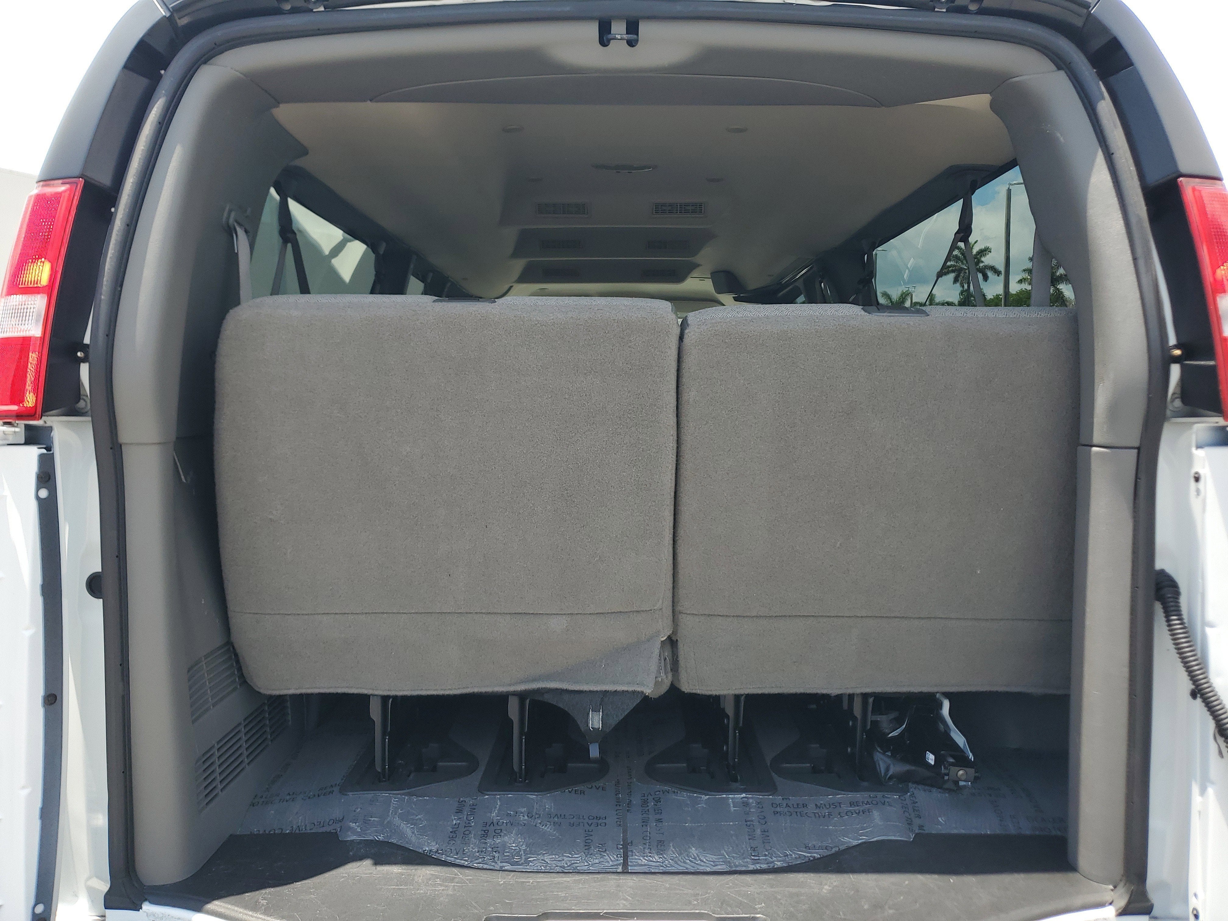 2025 Chevrolet Express Passenger LT