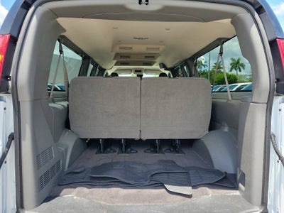 2025 Chevrolet Express Passenger LT