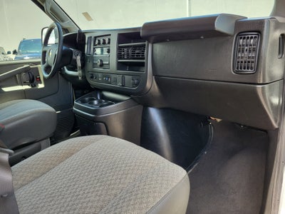 2023 Chevrolet Express Passenger LT
